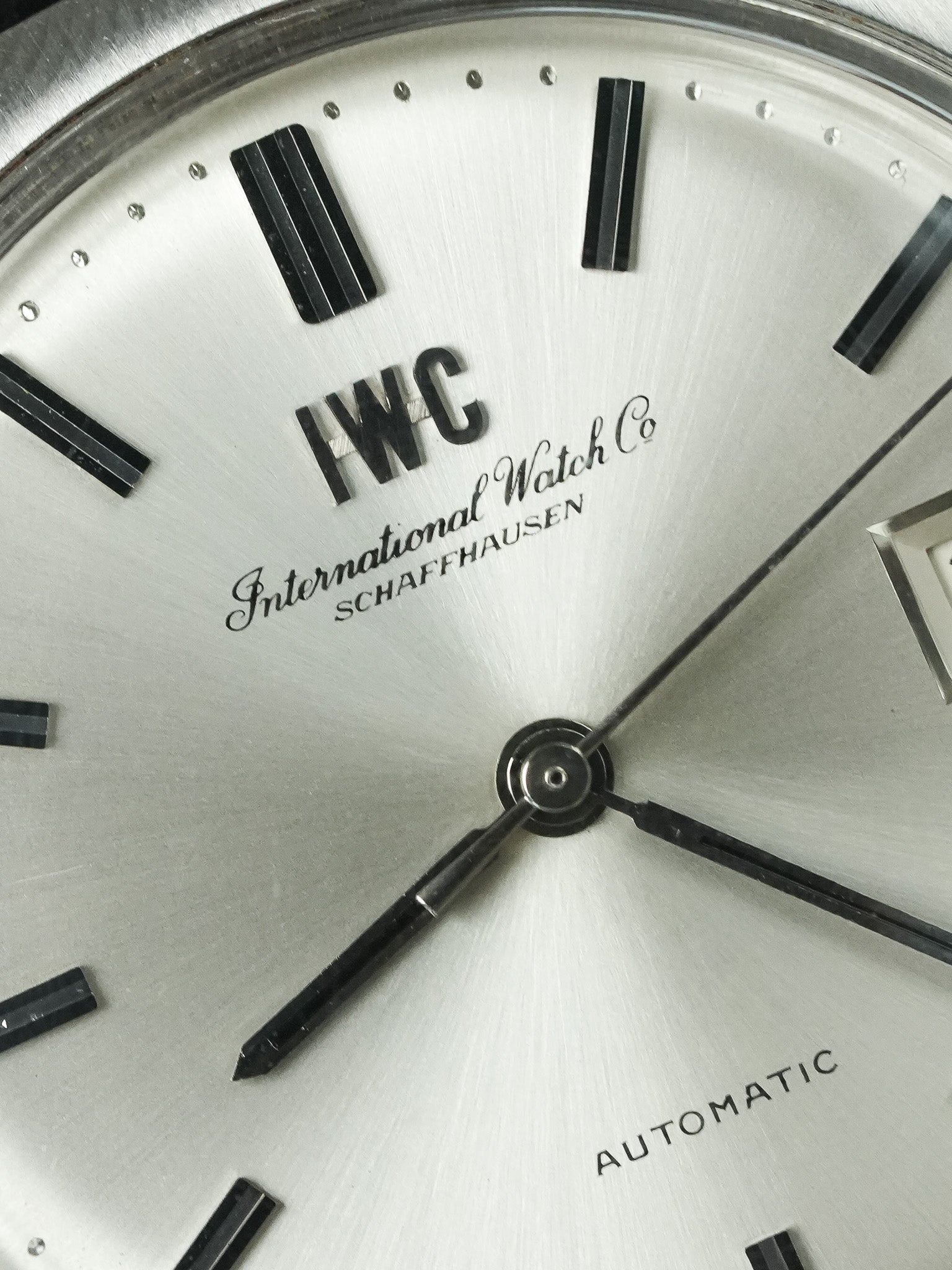 IWC - R814A Kissen Gebürsteter Edelstahl Monobloc cal.8541 