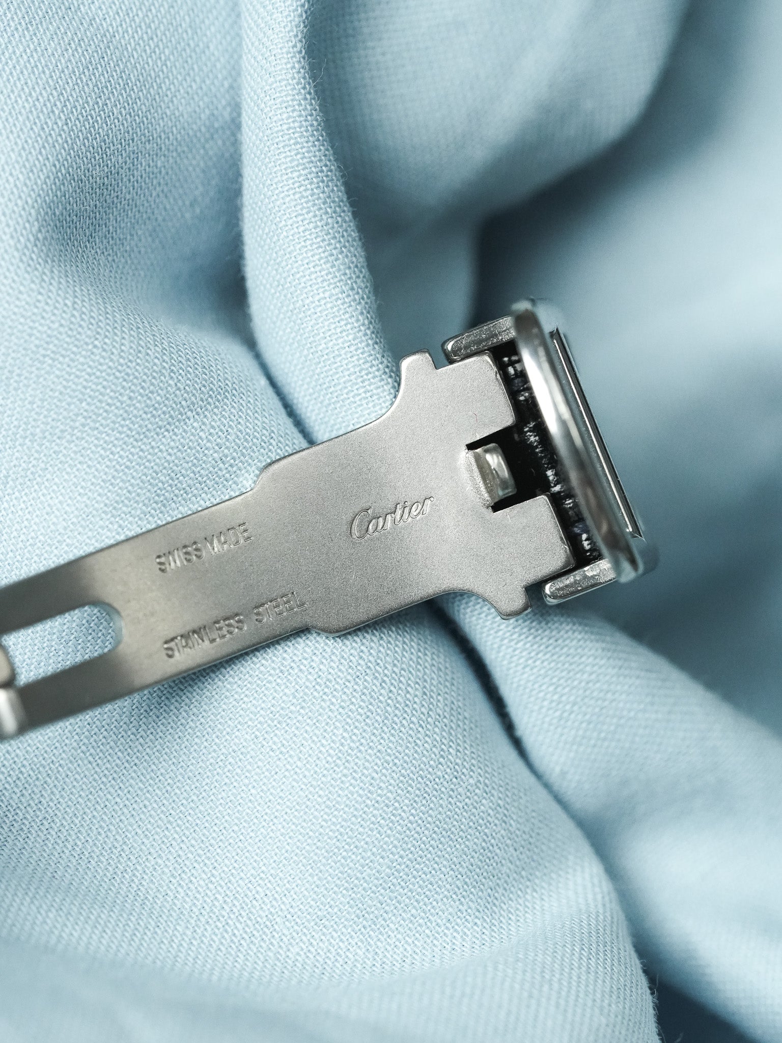 Cartier - Tank Américaine 3970 Acier Quartz Cuir bleu - 2010s