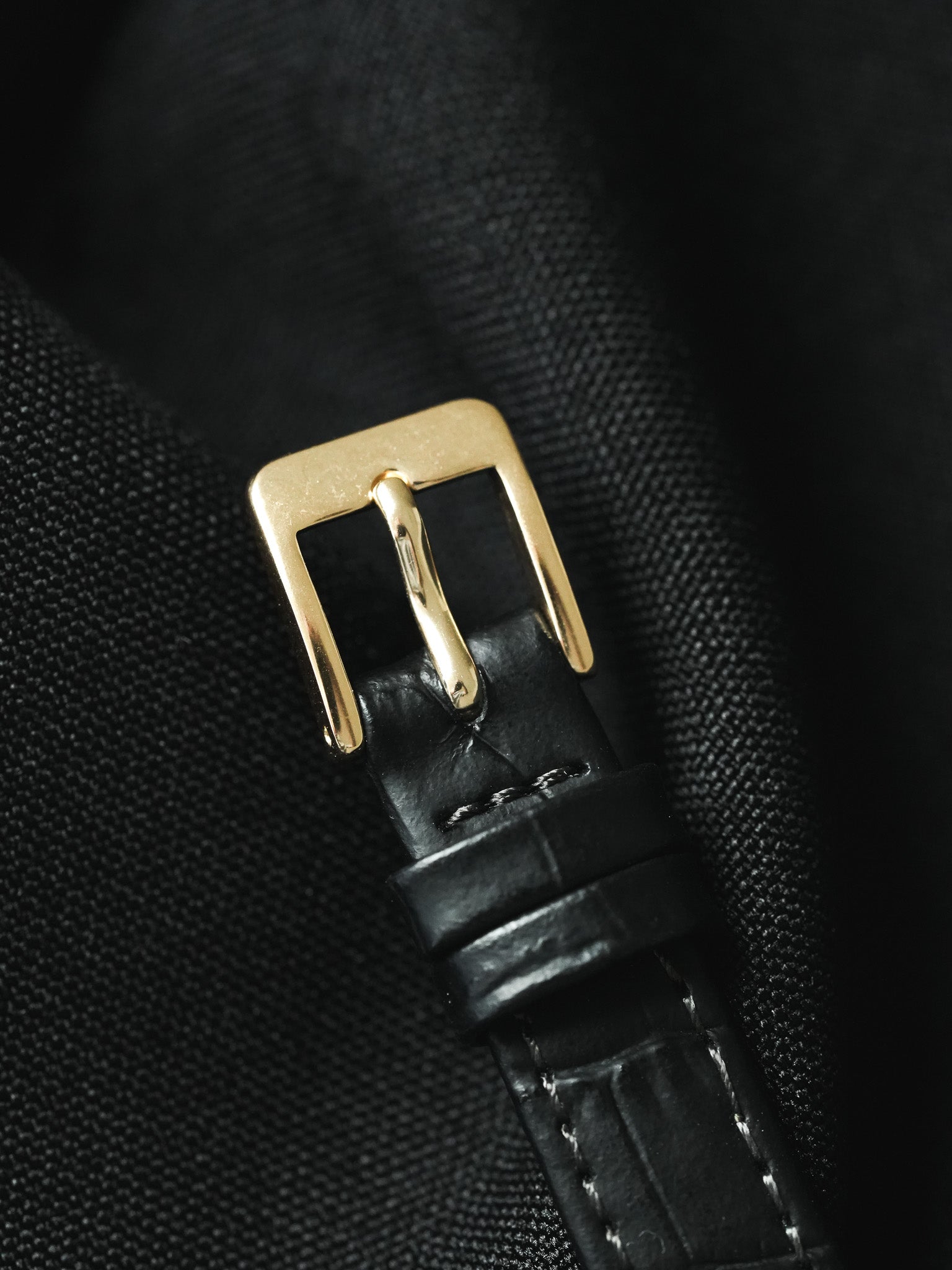 Givenchy - Mini Ronde Plaqué or Cadran blanc - 1990s