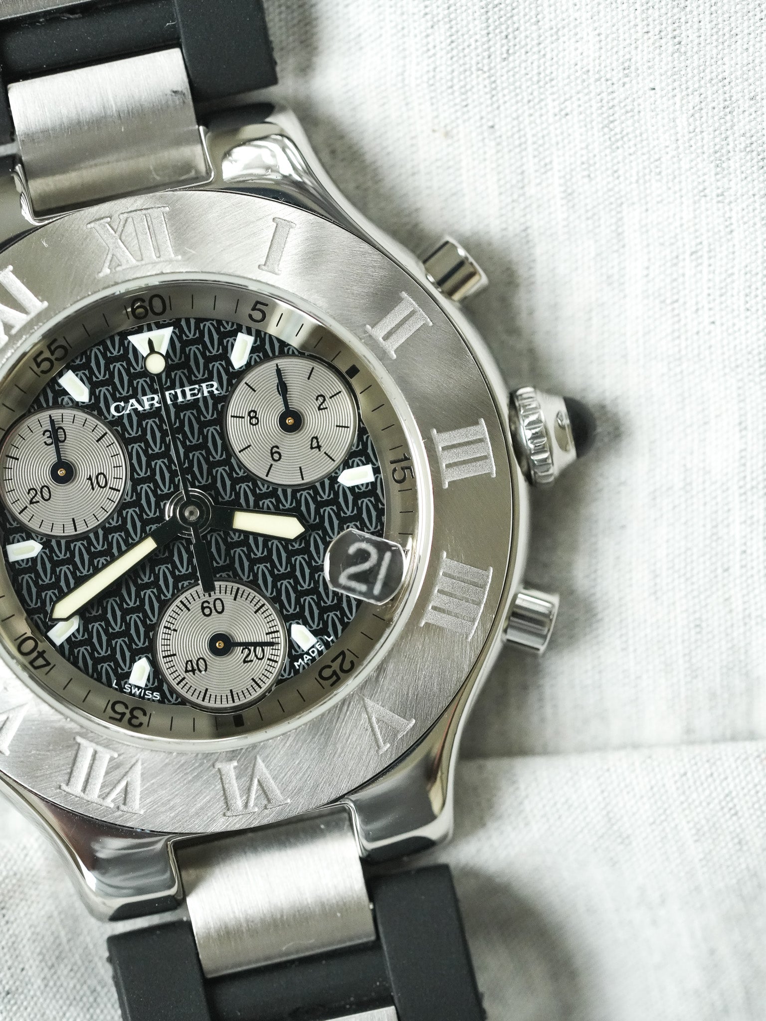 Cartier - Must Chronographe Noir 2424 - papier - 2003