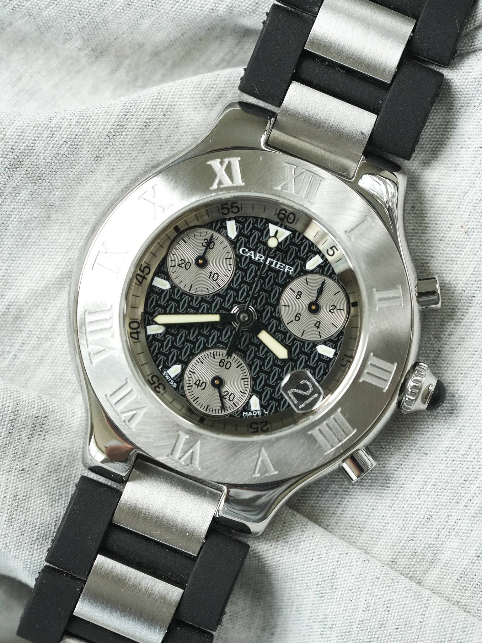 Cartier - Must Chronographe Noir 2424 - papier - 2003