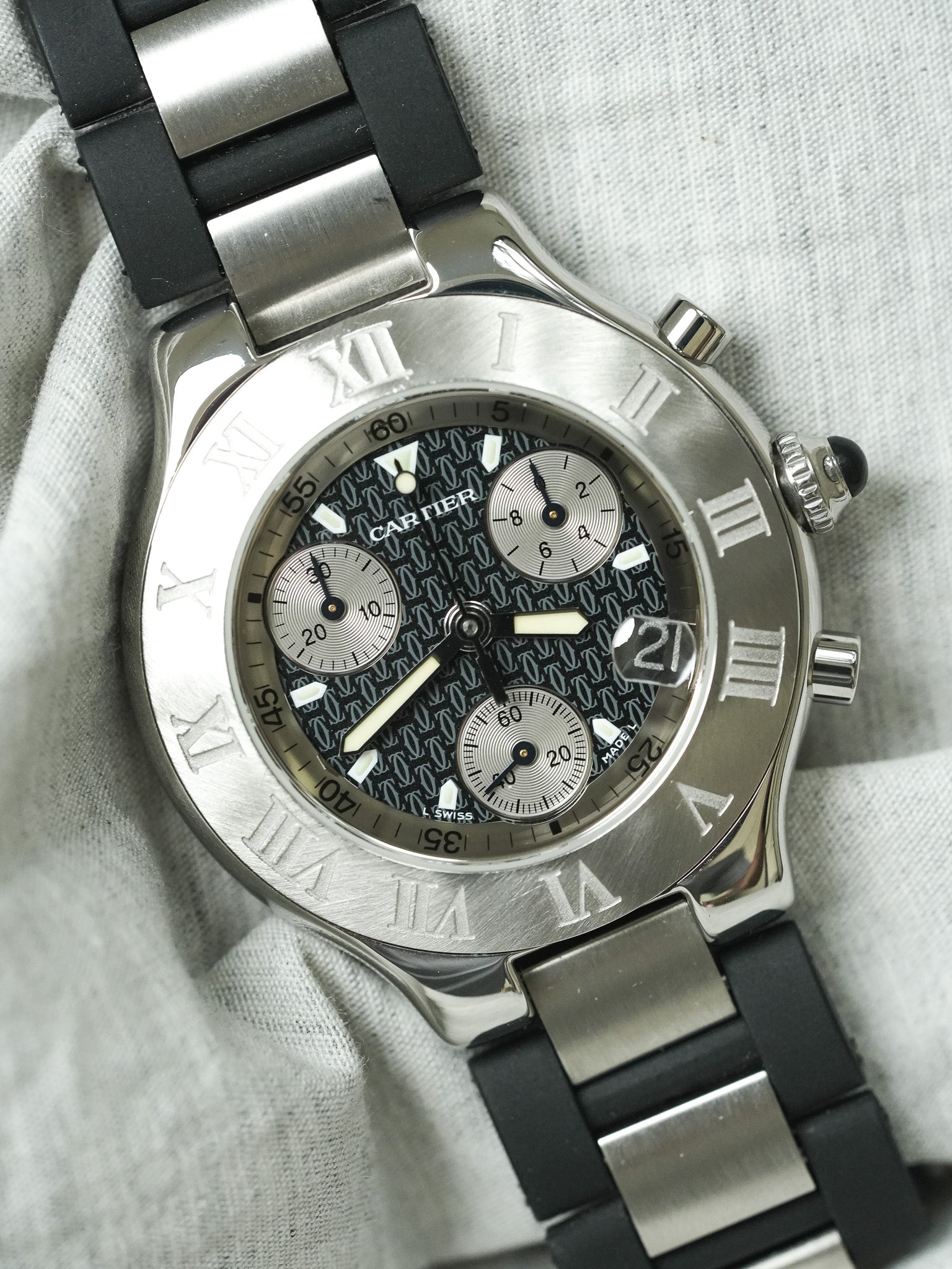 Cartier - Must Chronographe Noir 2424 - papier - 2003