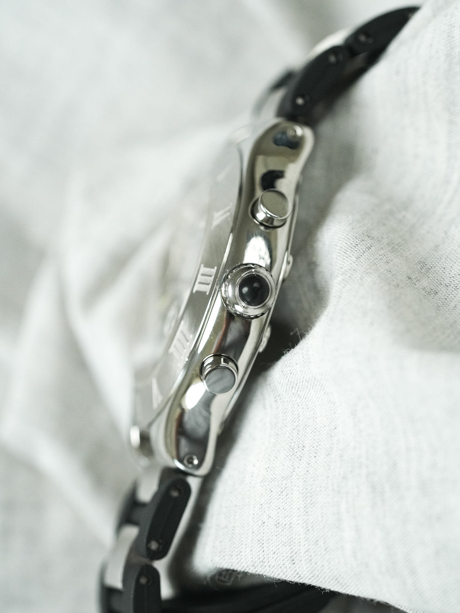 Cartier - Must Chronographe Noir 2424 - papier - 2003