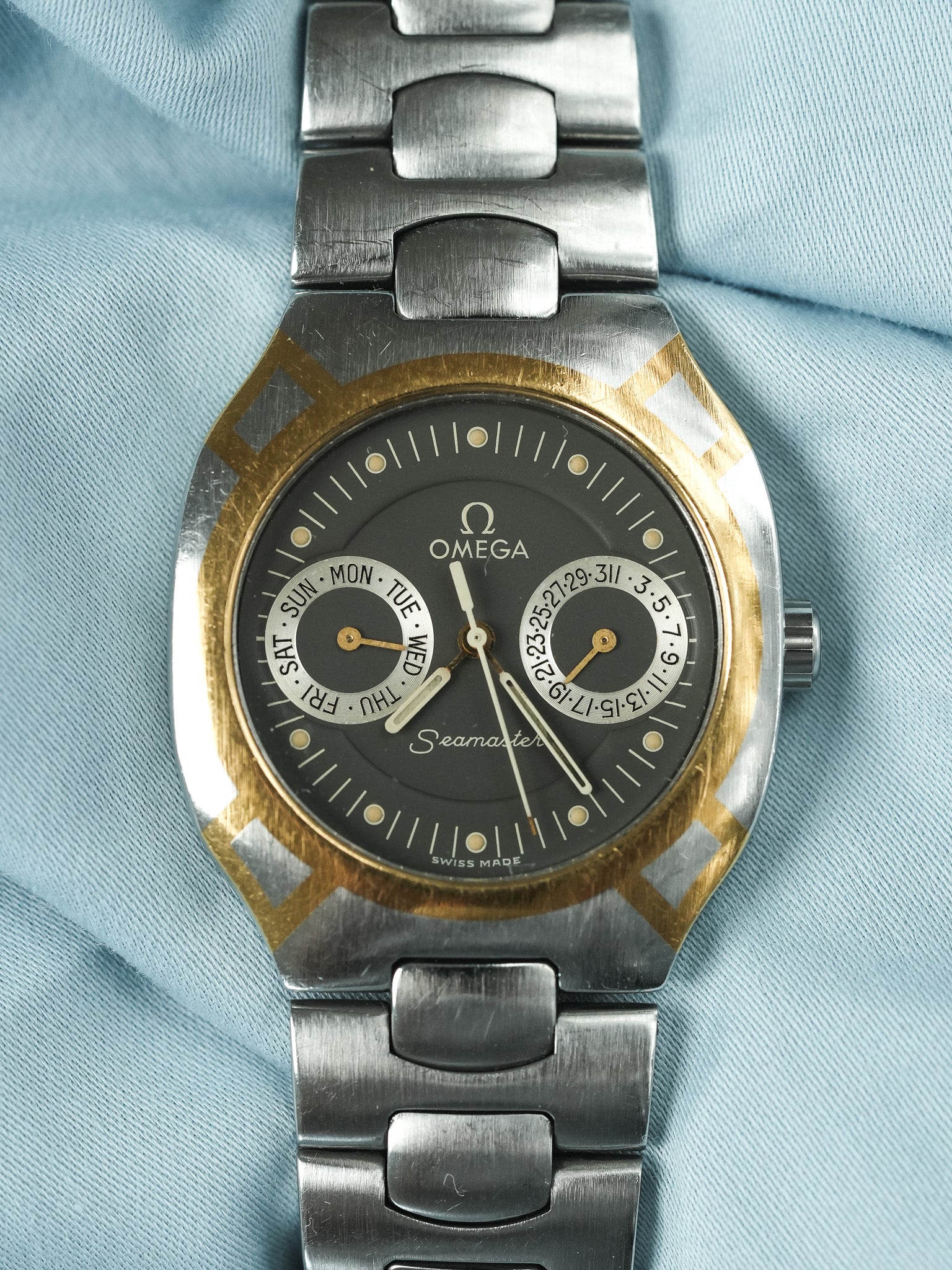 Omega - Seamaster Polaris Daydate Anthracite Or 18k - 1980s