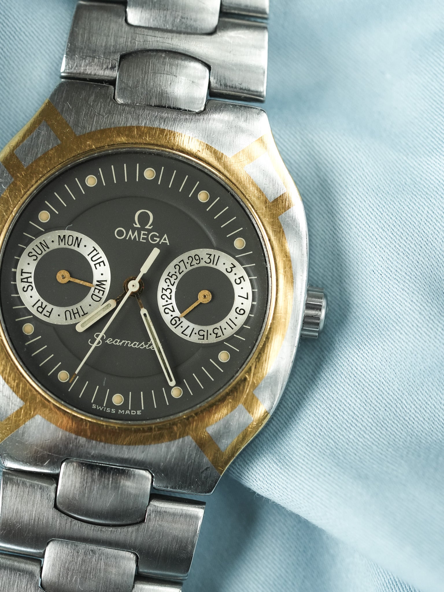 Omega - Seamaster Polaris Daydate Anthracite Or 18k - 1980s