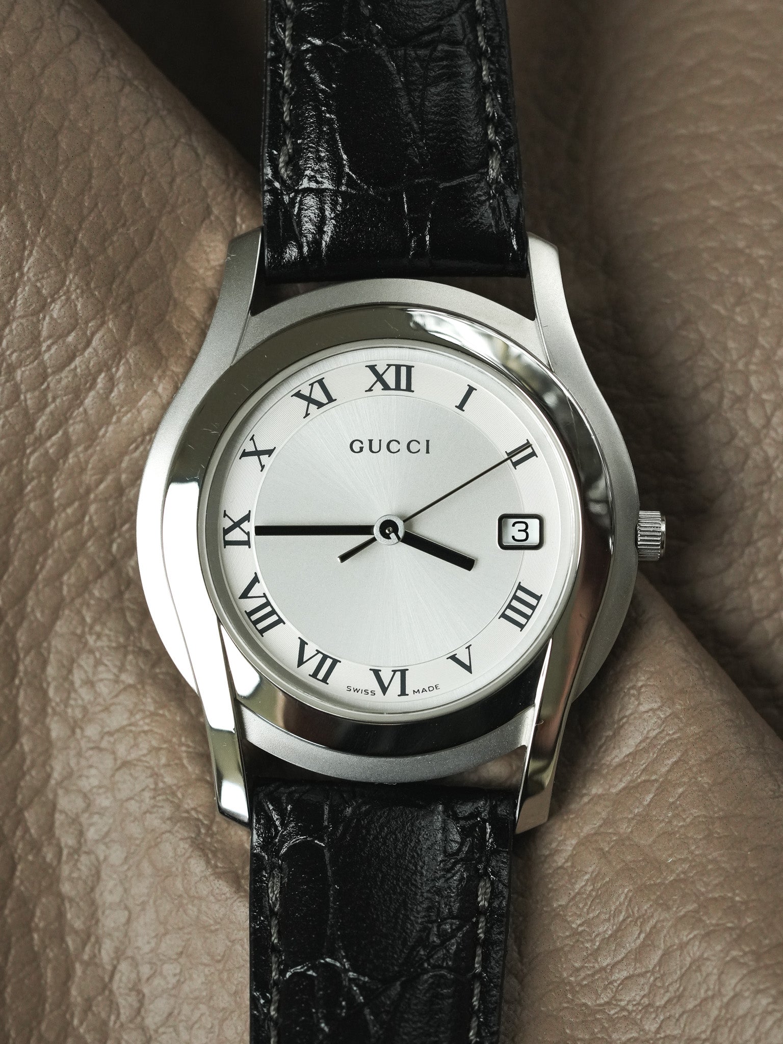 Gucci - Ronde Acier Poli & Brossé 35mm - 2000s