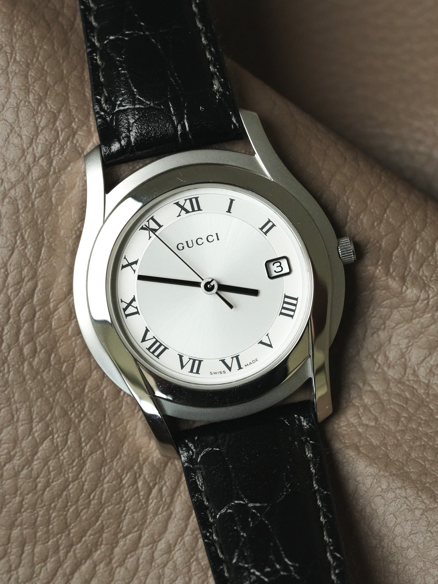 Gucci - Ronde Acier Poli & Brossé 35mm - 2000s