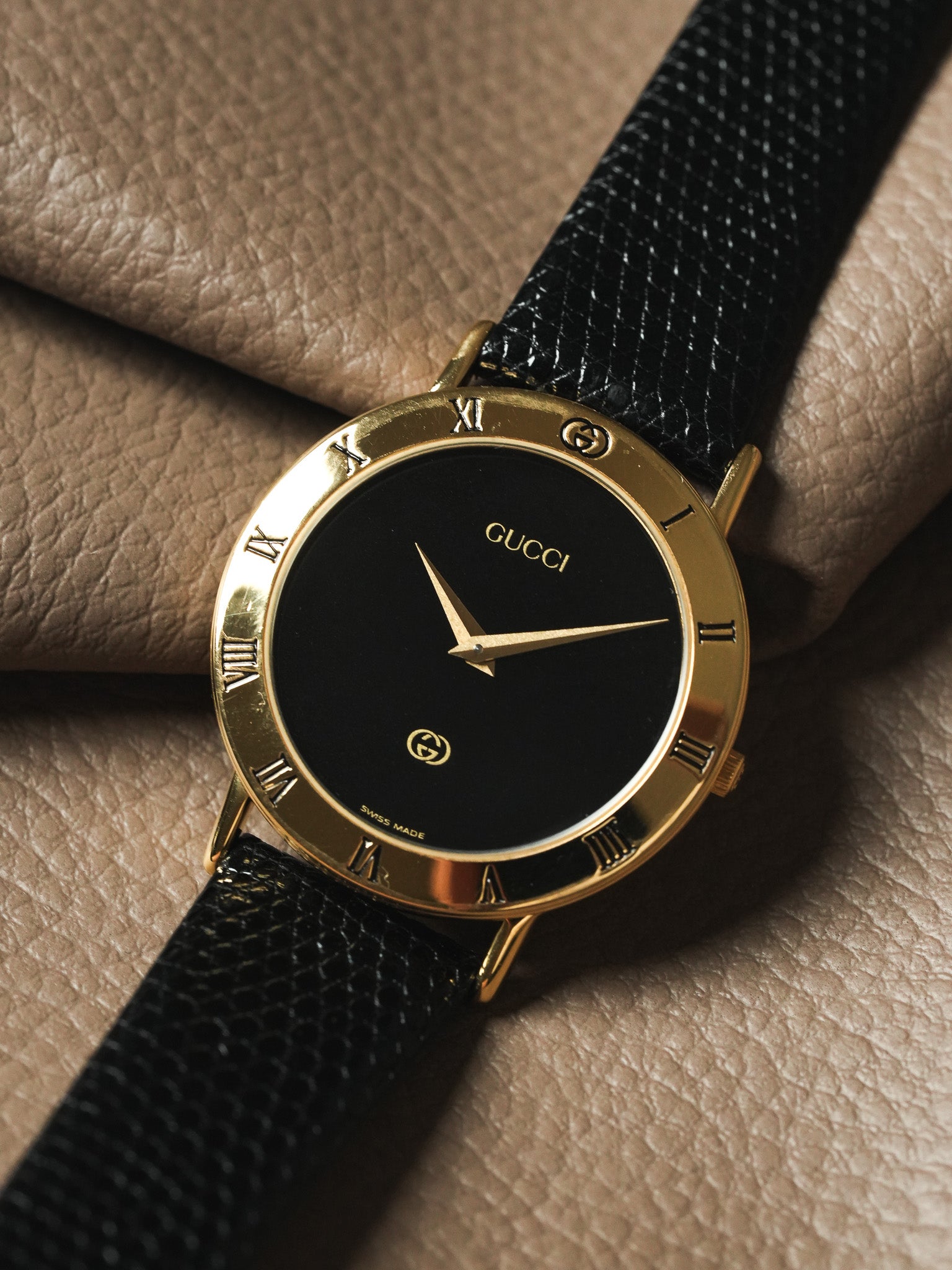 Gucci - Runde oder römische Zifferblatt schwarzes Zifferblatt (0289470) - 1990s 