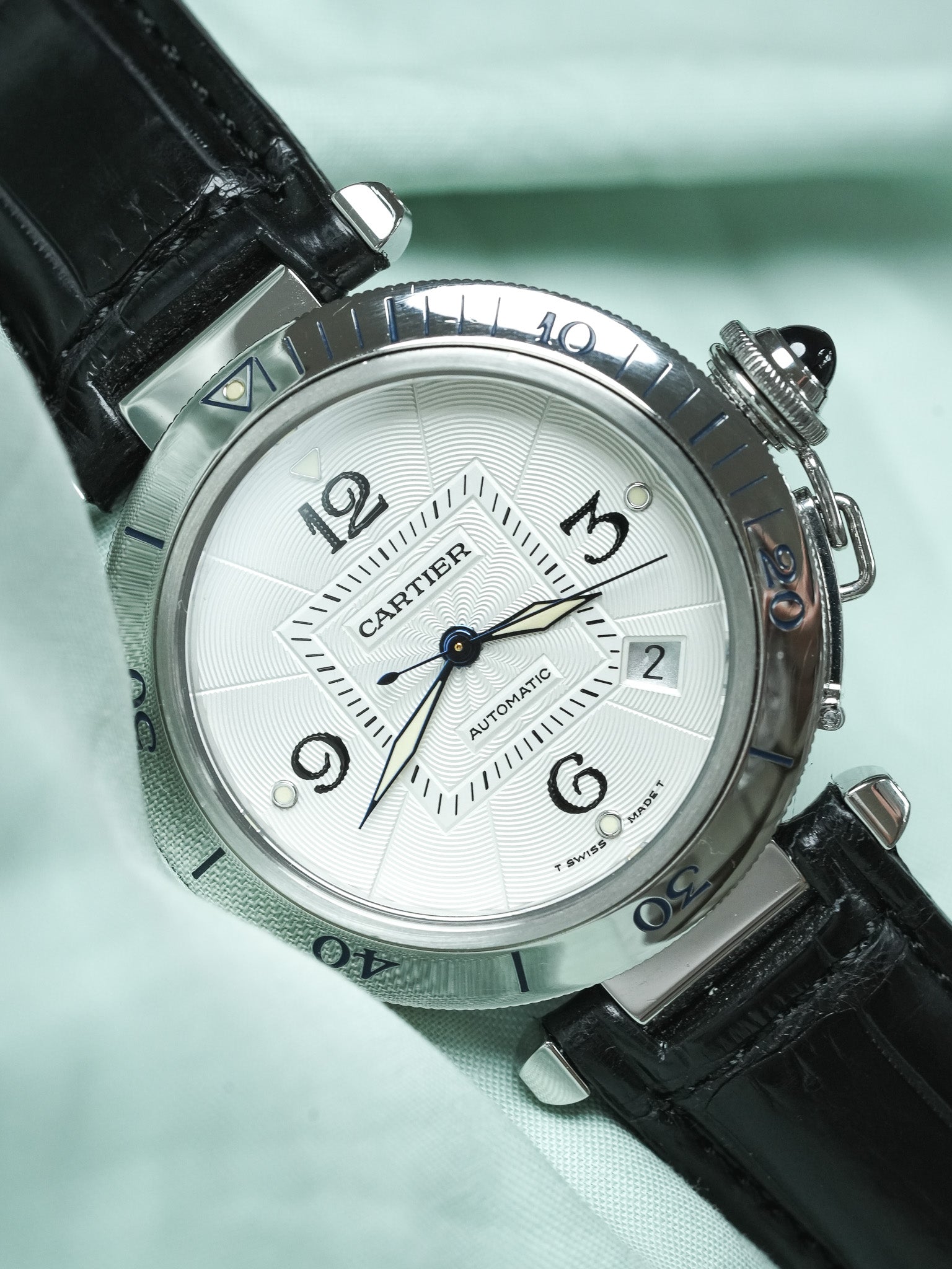 Cartier - Pasha 2378 Guilloché 38mm Steel Case Back Crystal - 1990s 