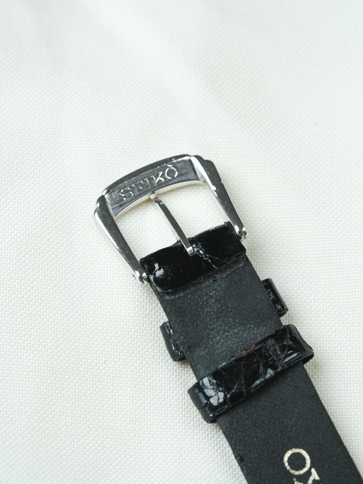 Seiko - Laurel Tank "gestuftes Gehäuse" Stahl Zwei Bewegungen - 1996 