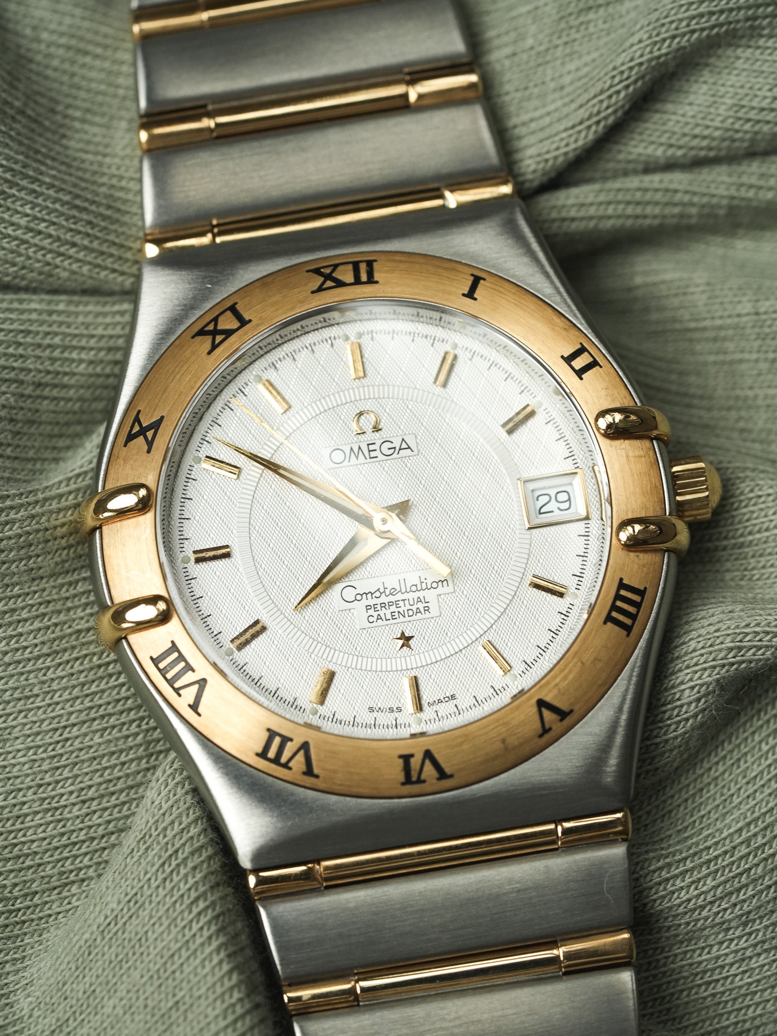 Omega - Constellation Manhattan Stahl Gold 18k Ewiger Kalender - 1990s 