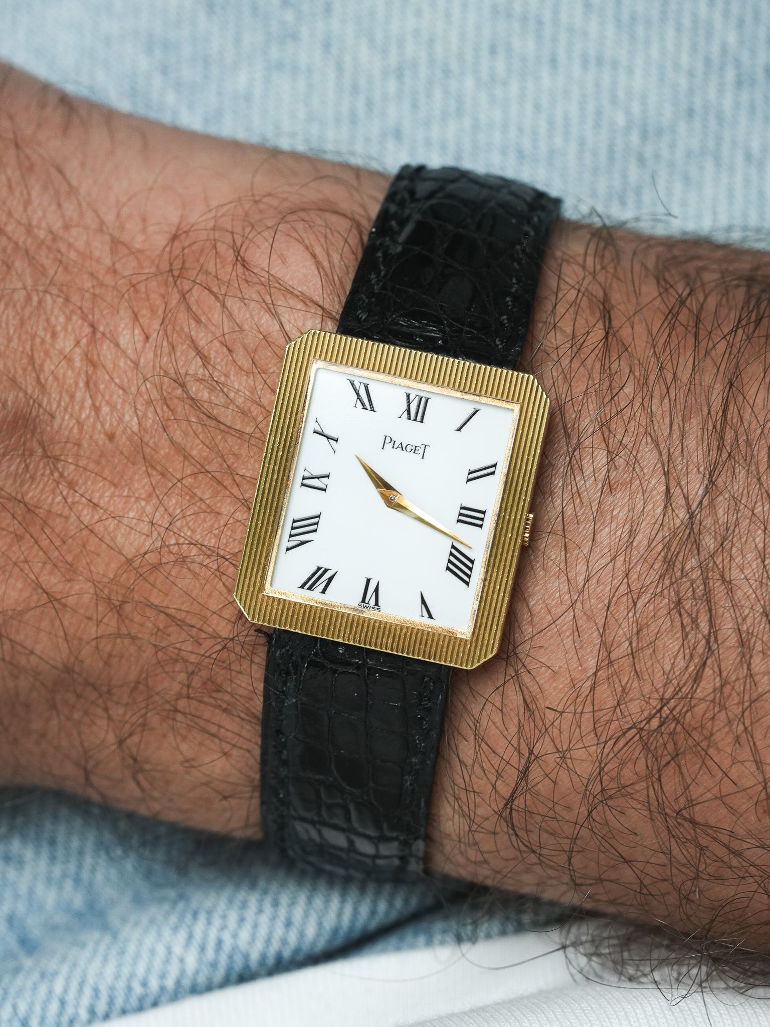 Piaget - Protocol Or 9154 jaune 18k cadran blanc - 1970s