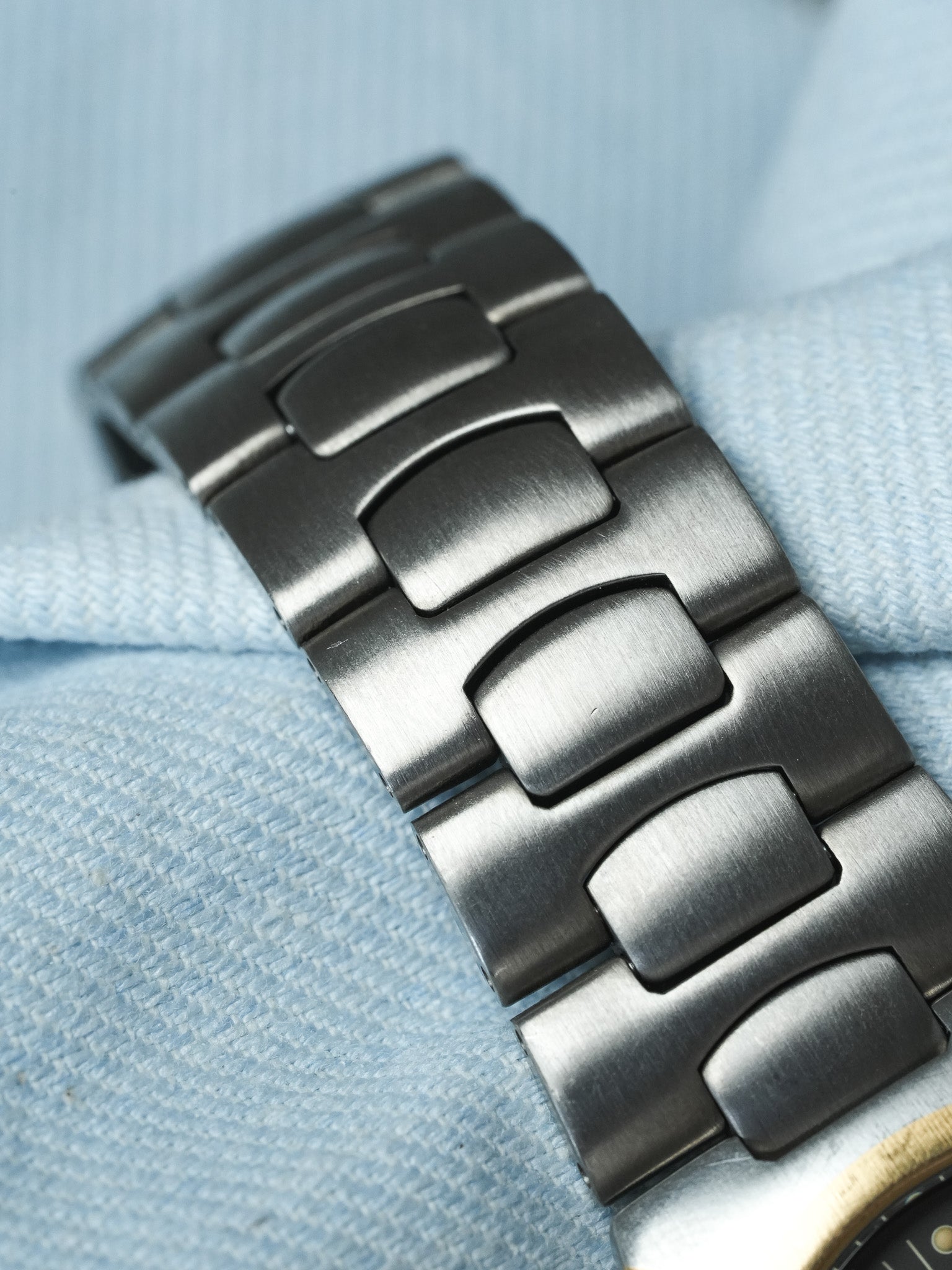 Omega - Seamaster Polaris Titanium Or 18k - 1986