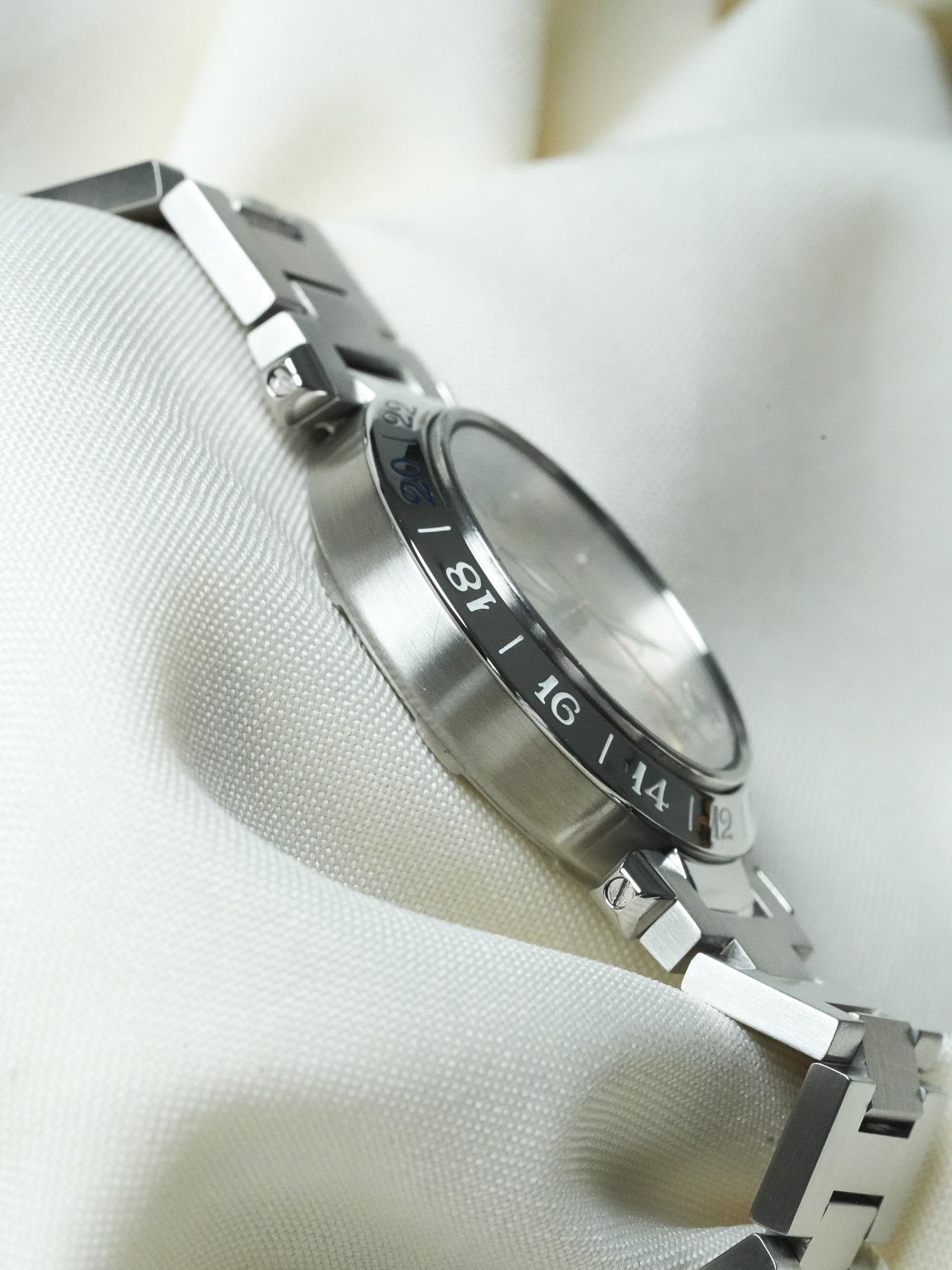 Cartier - Pasha GMT 35mm Cadran Argent Top condition - 2000s