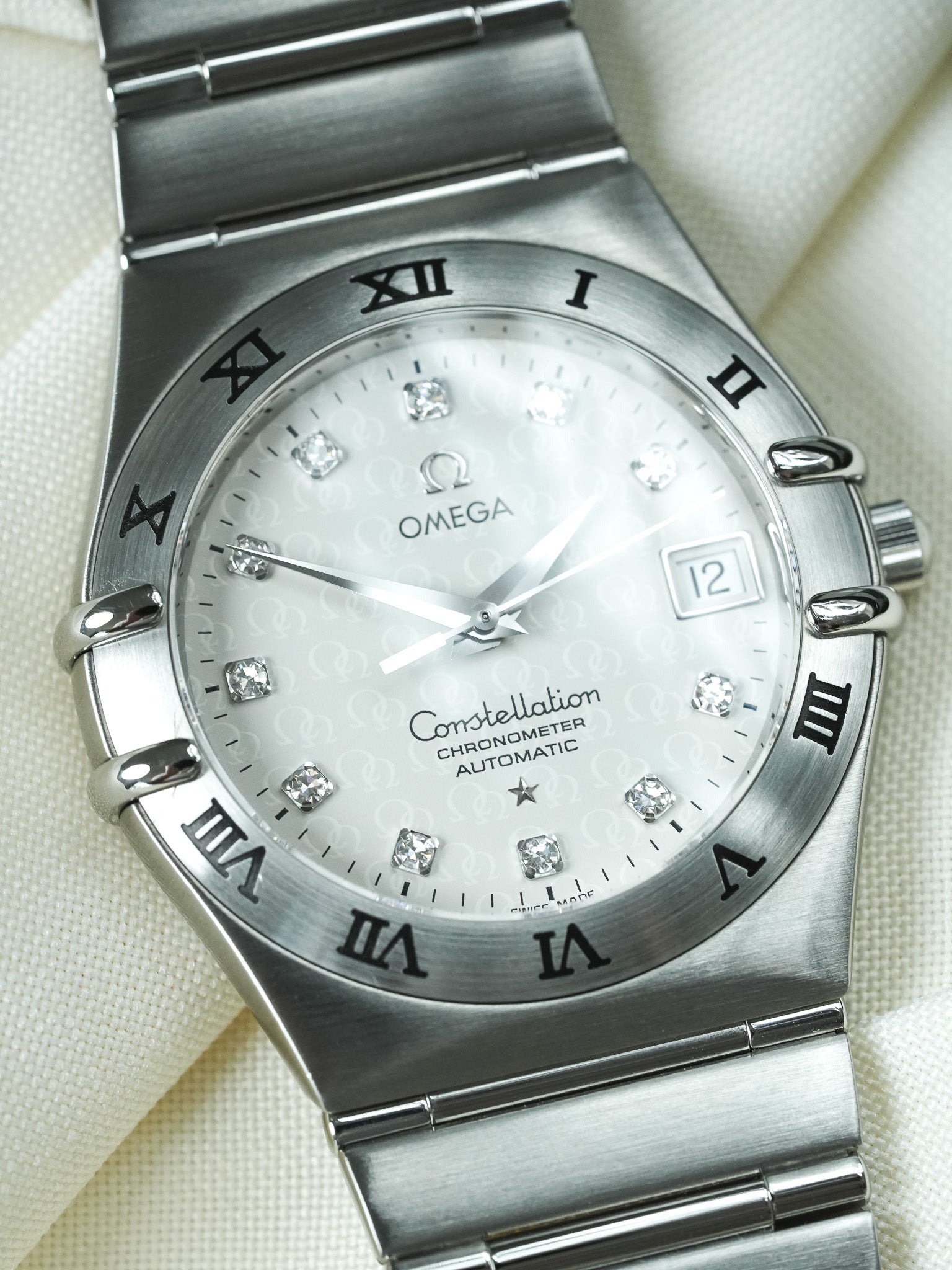Omega - Constellation Manhattan "50th Anniversary" 1504.35 Acier Cadran Diamants - 2000s