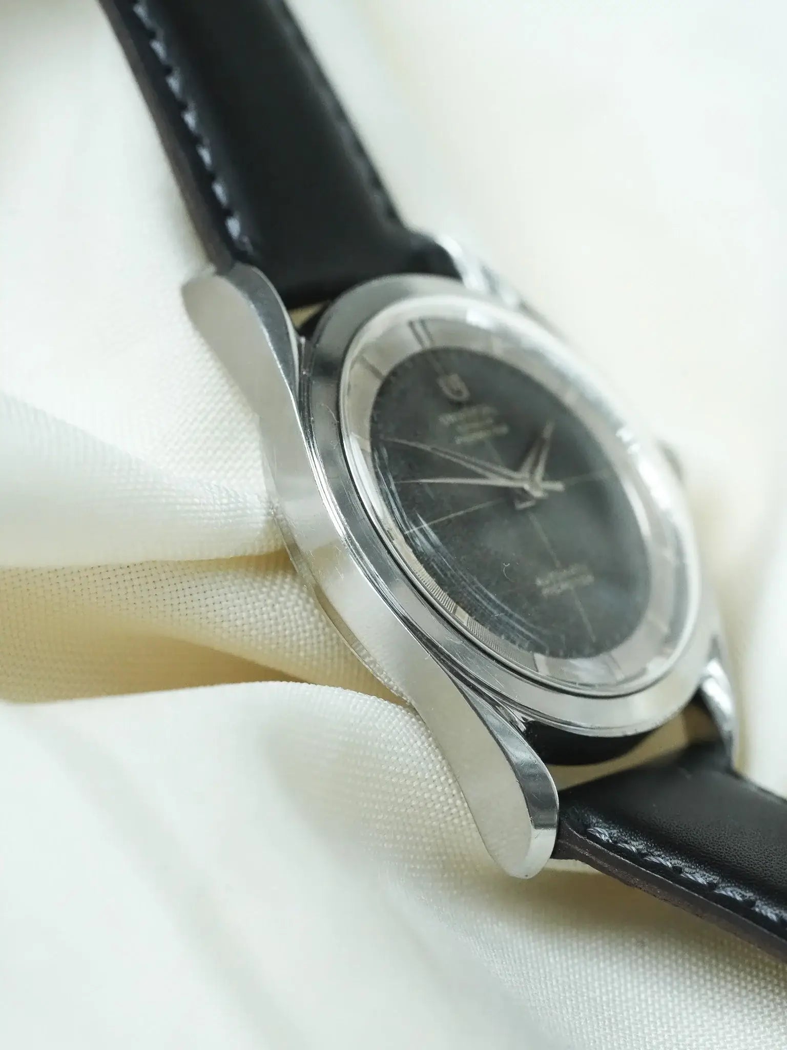 Orologio Universal Genève Polerouter Nero "No Date" (1957) – rif. 20360-1 Gérald Genta 