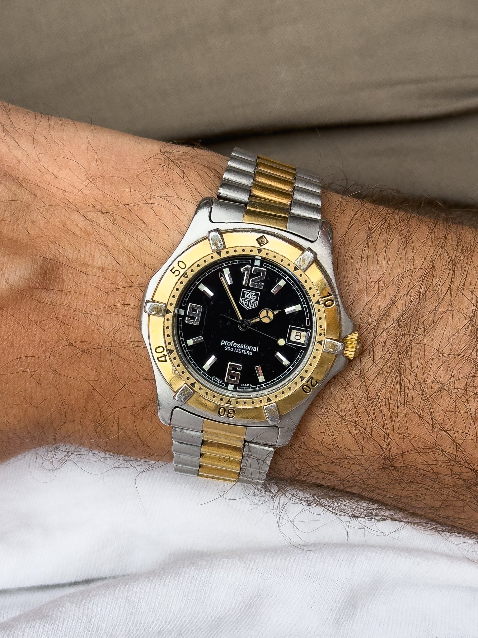 Tag Heuer - Professionnel 2000 39mm Acier Or Cadran noir - 1990s