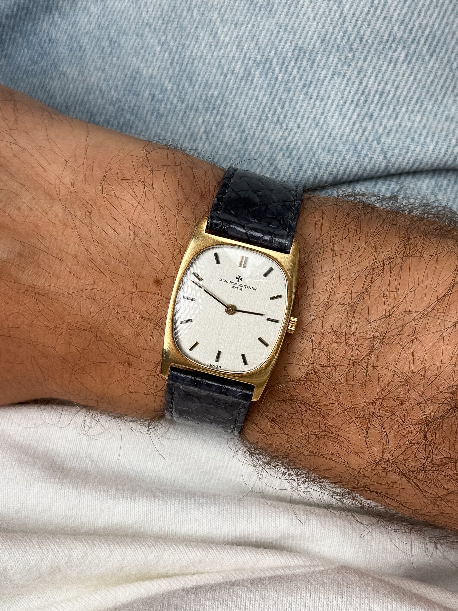 Vacheron Constantin - Tonneau 7813 Or Jaune 18k Index Onyx - 1970s