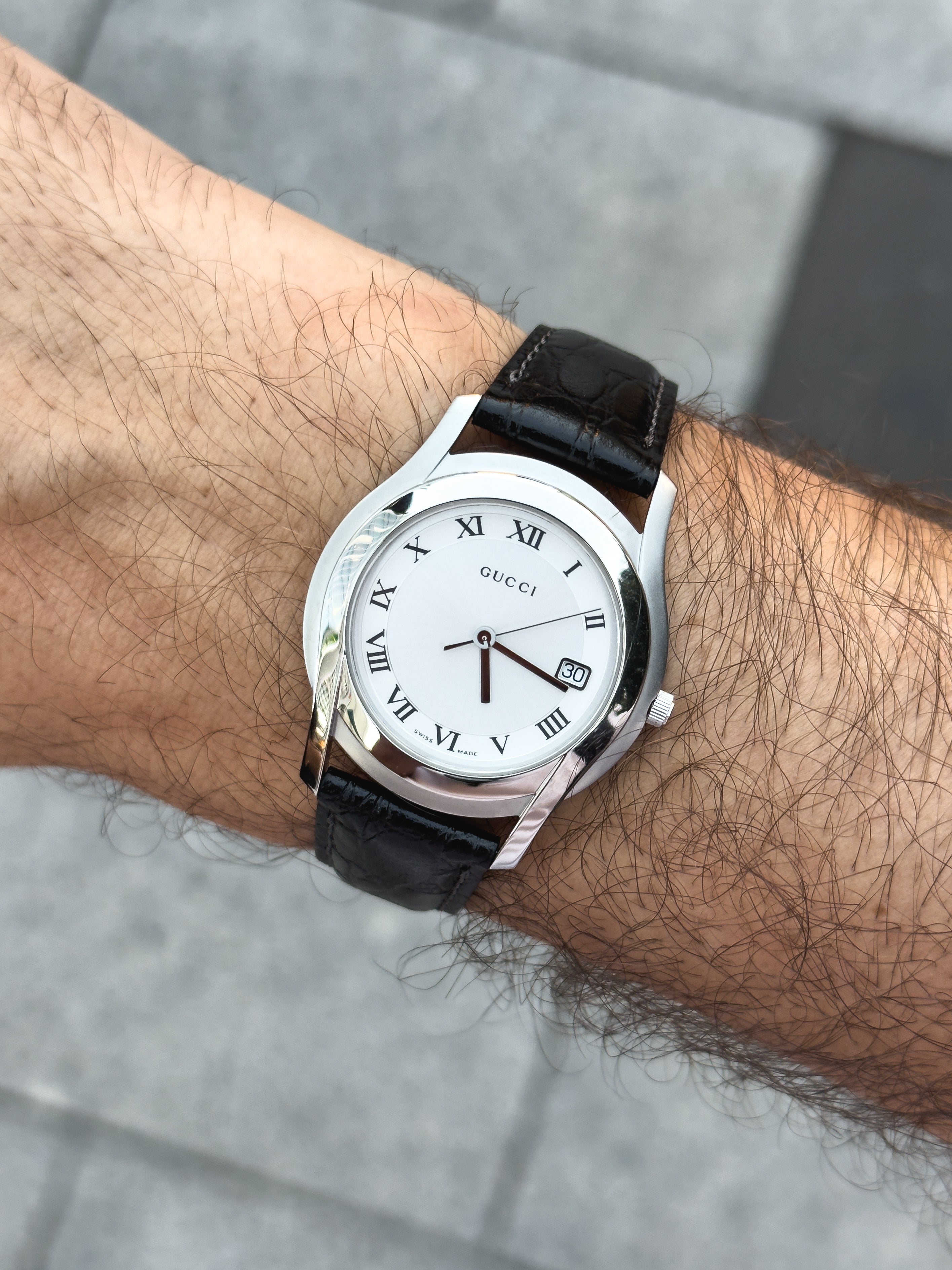 Gucci - Ronde Acier Poli & Brossé 35mm - 2000s