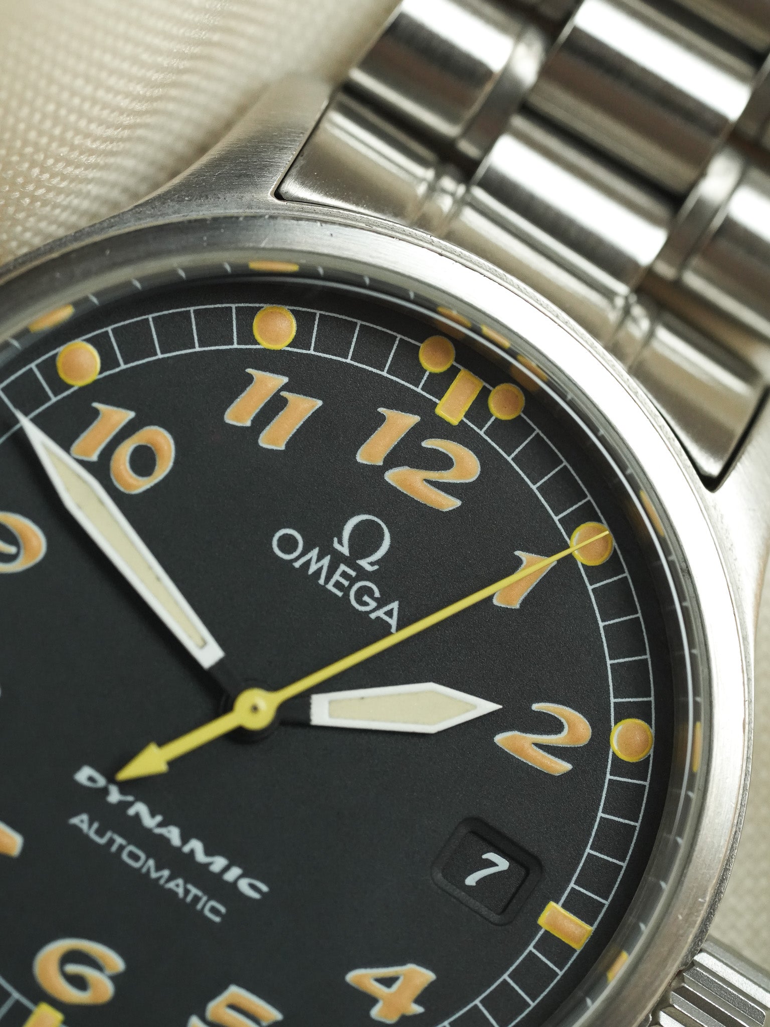 Omega - Dynamic III 166.0310 Schwarzes Zifferblatt Index Orange Patina - 2000er 