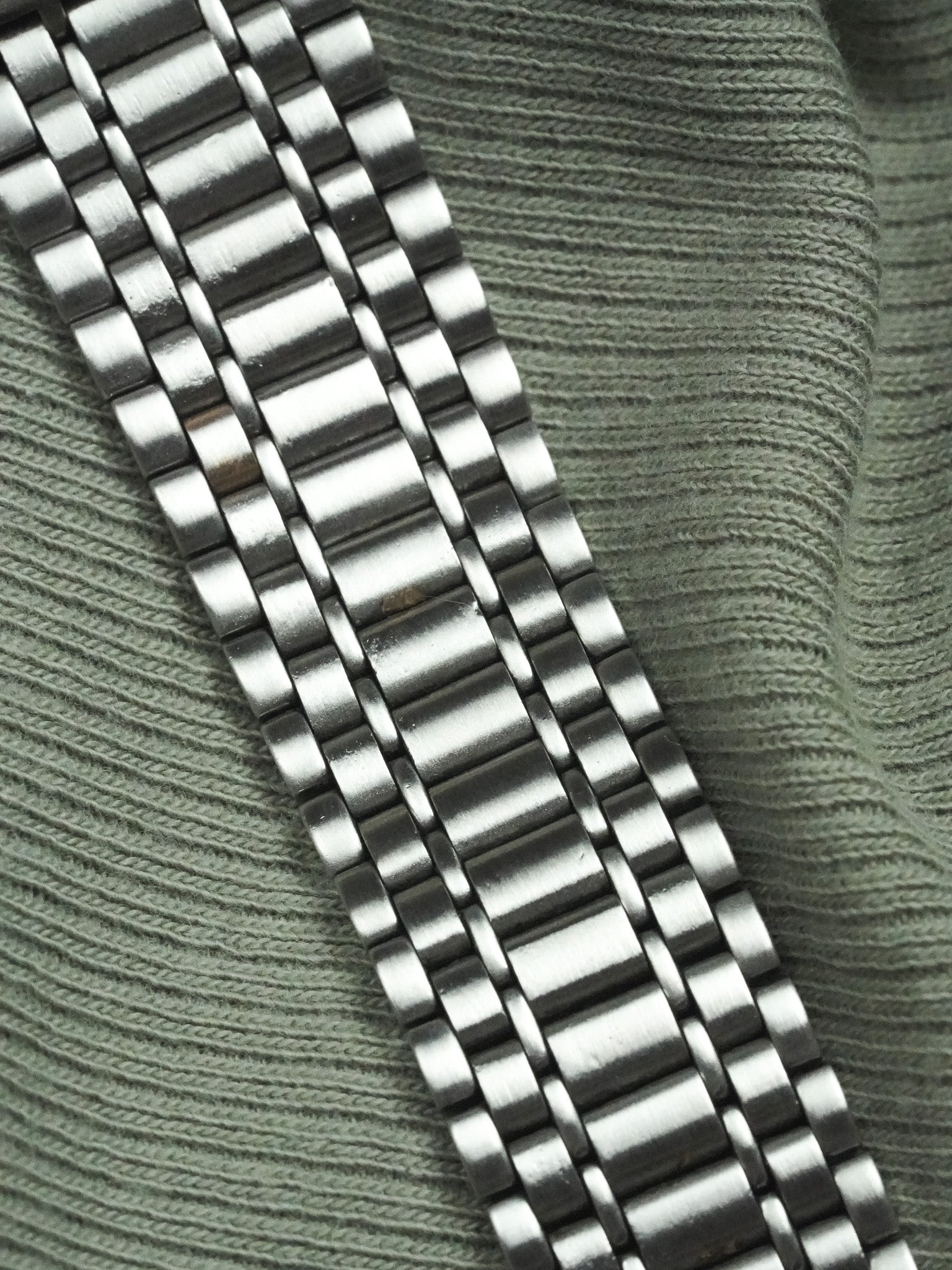 Longines - Armband aus Stahlgeflecht Lünette Gold - Papier - 1991 