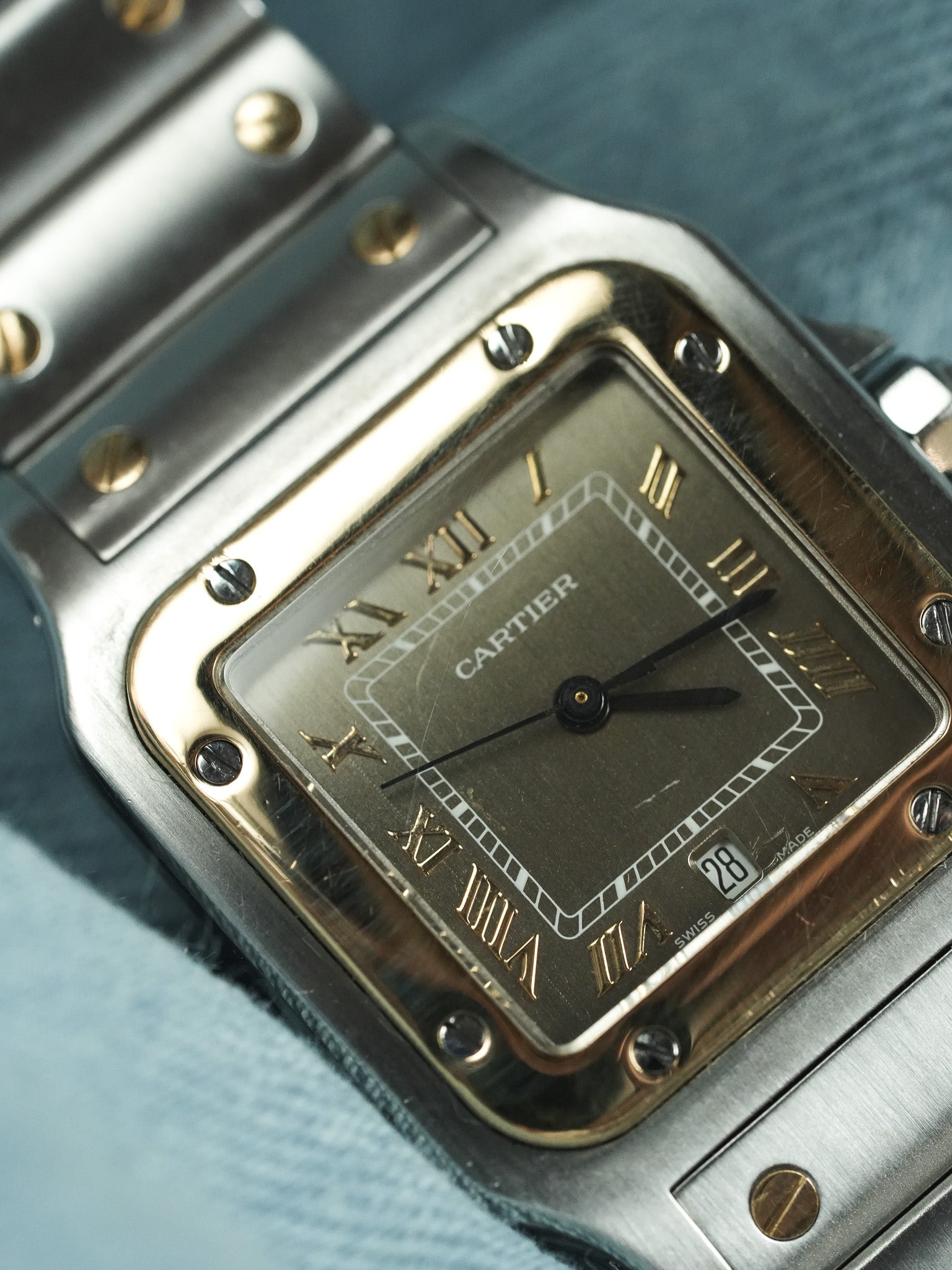 Cartier - Santos Curved 1566 Steel Gold Taupe Dial 29mm - 1990s 