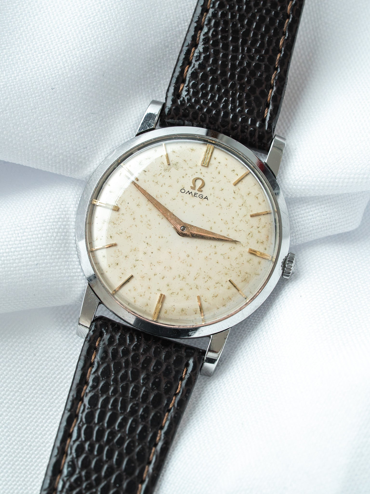 Montre Omega 14371 Vintage - 33mm Extra Plate Acier (1956) - Atelier Victor