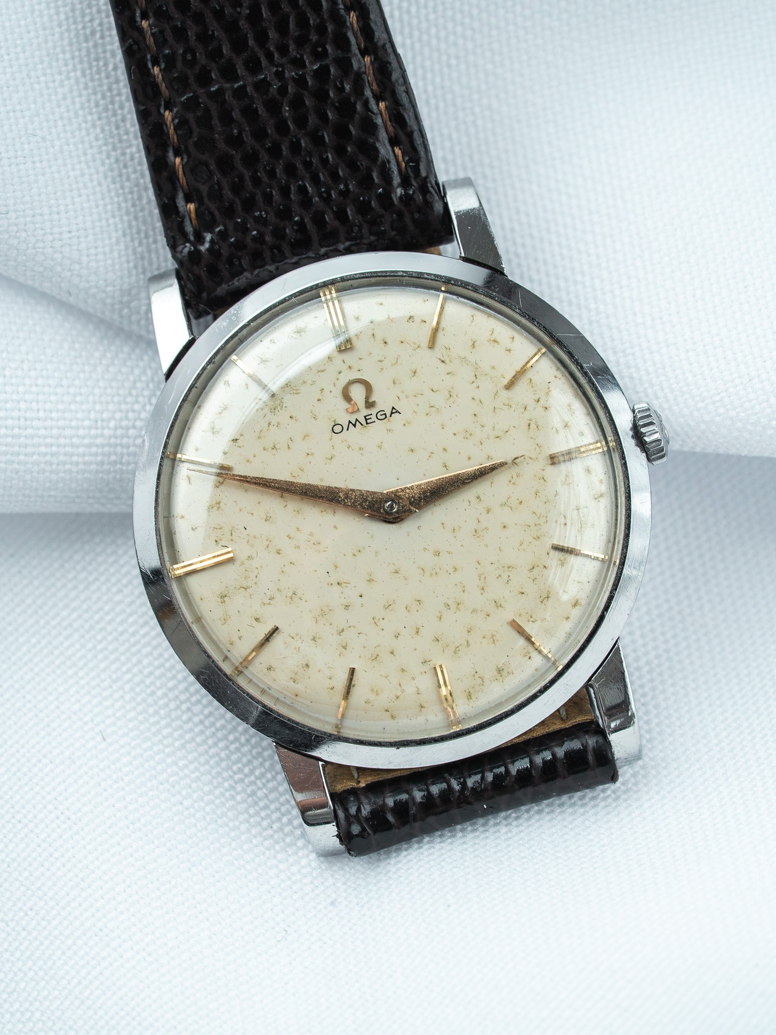 Montre Omega 14371 Vintage - 33mm Extra Plate Acier (1956) - Atelier Victor