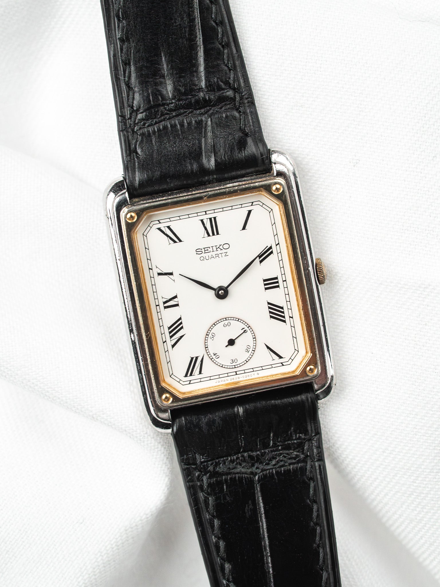 Vintage Seiko Tank Watch — Roman Dial & Small Seconds (1981) 