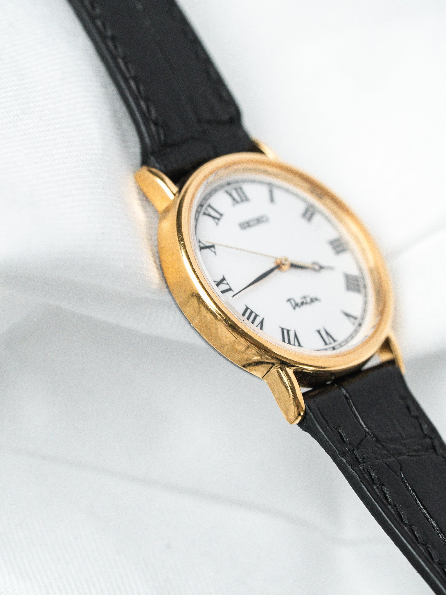 Reloj Seiko Dentsu chapado en oro — Esfera romana corporativa (1995) 