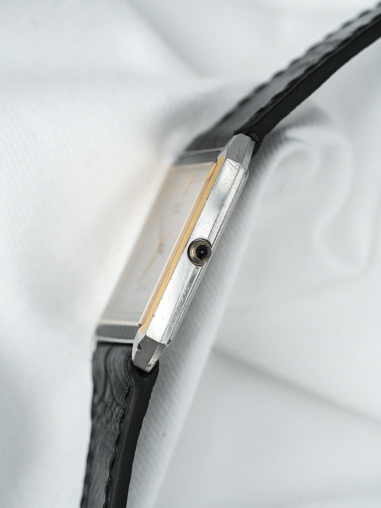 Vintage Seiko Dolce Watch — Silver Ultra-Thin Dial (1985) 