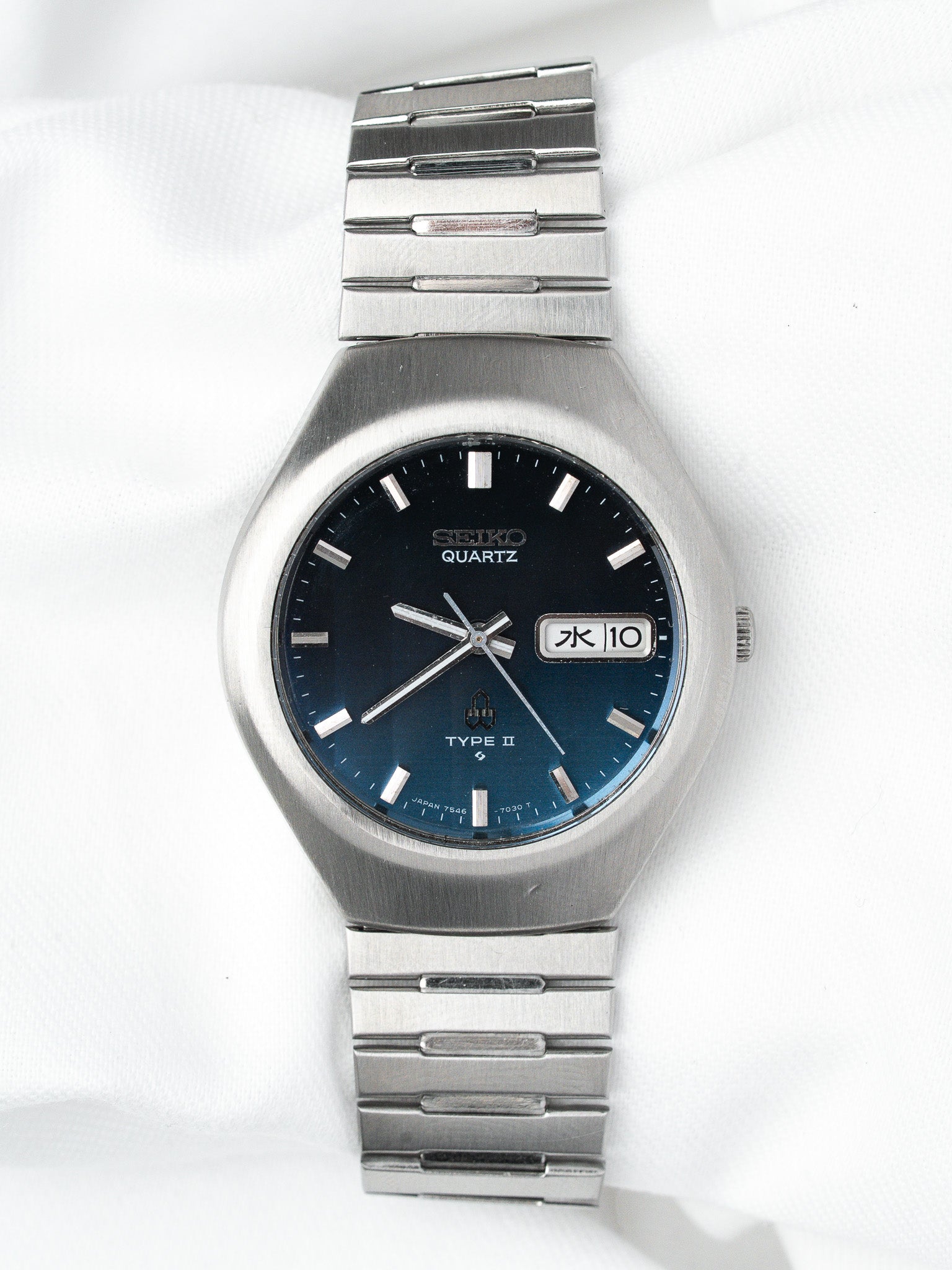 Orologio Seiko Type II Tonneau 7546 — Bleu Ribbon (1977) 