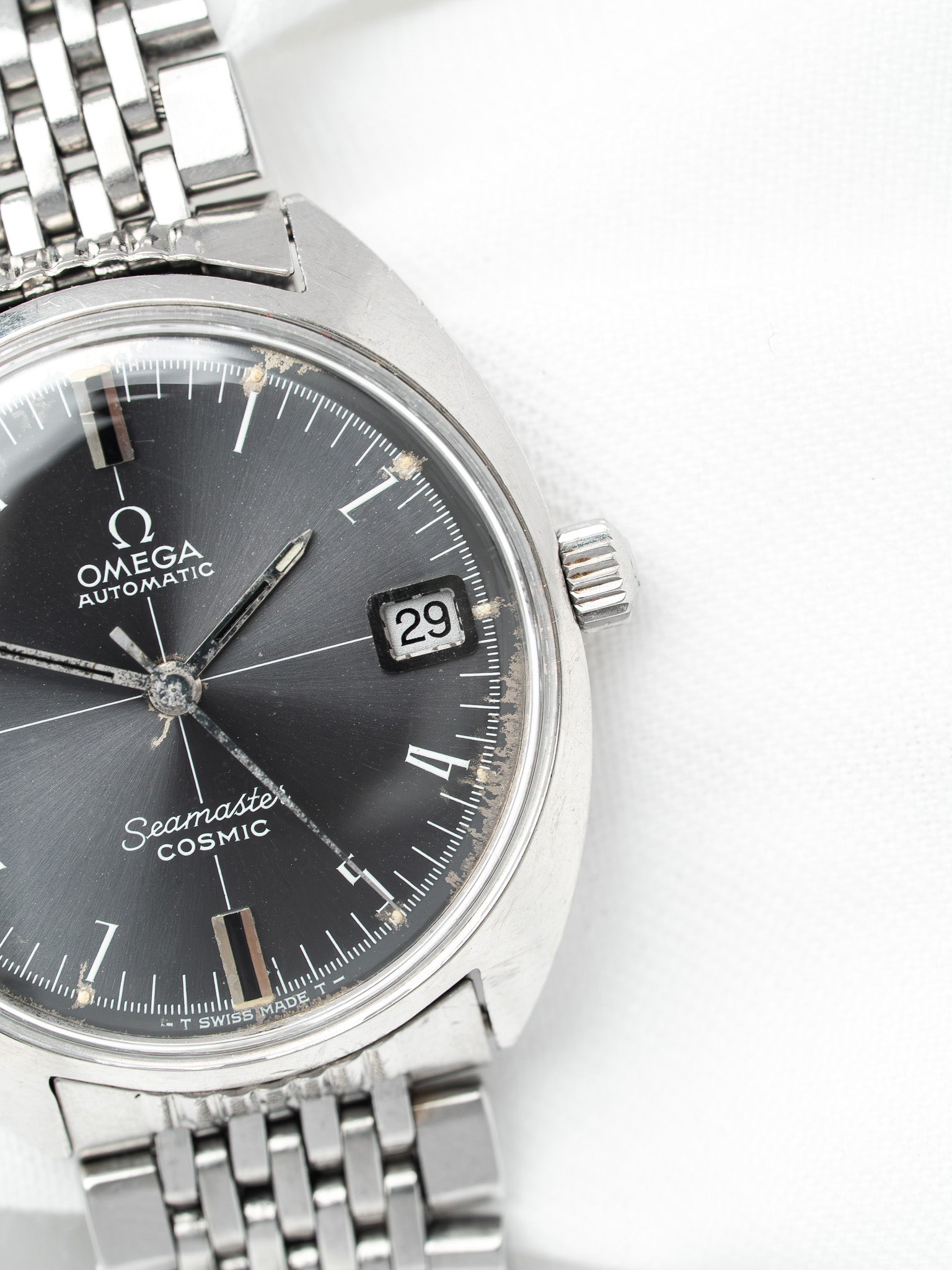 Vintage Omega Seamaster Cosmic 166.023 — Grey Dial (1967) 