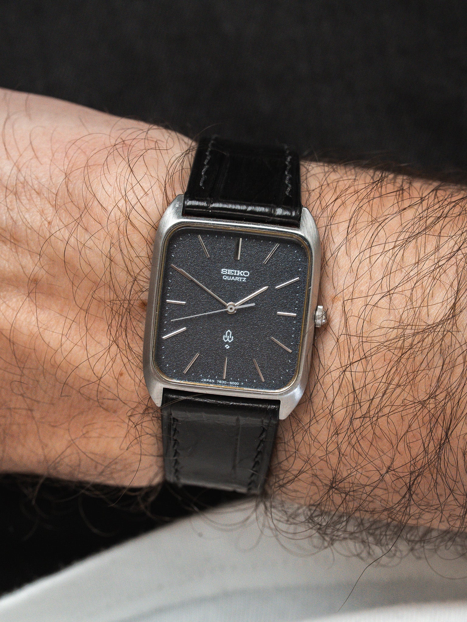 Orologio Seiko Tank 7830-5000 — Quadrante blu notte testurizzato (1988) 
