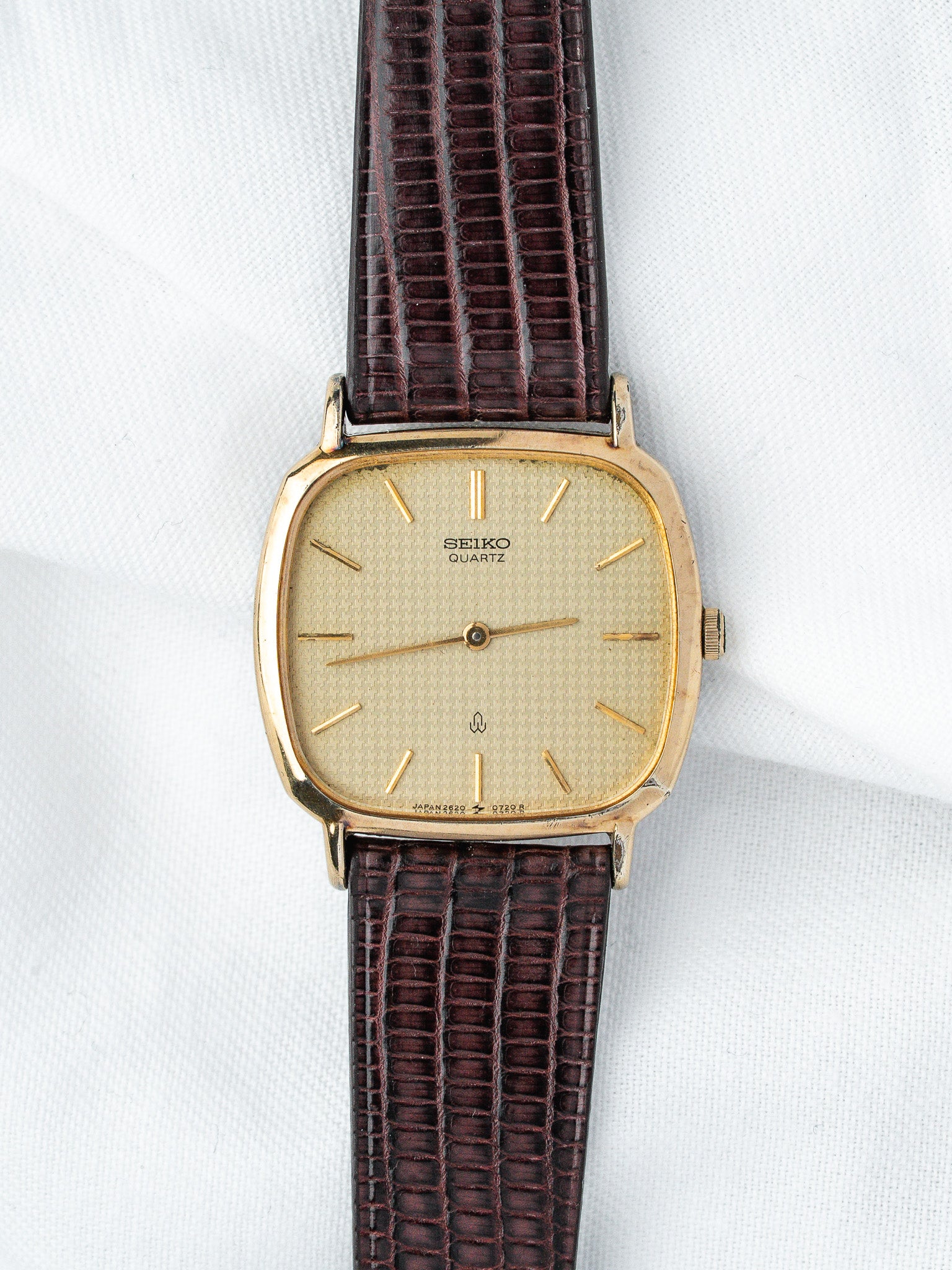 Montre Seiko Coussin Or — Cadran Guilloché Champagne (1980s)