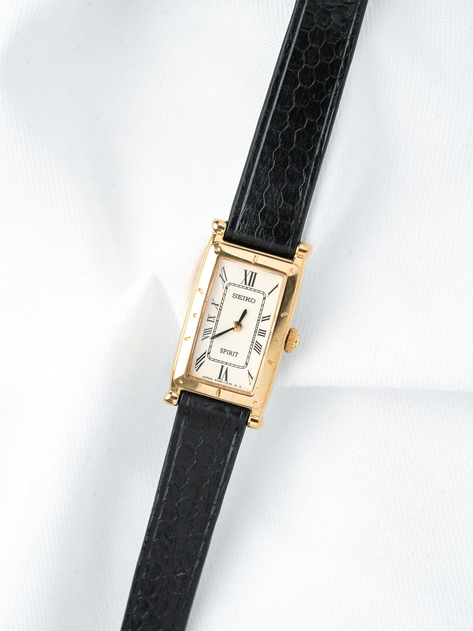 Montre Seiko Spirit Tank Or 16mm — Cadran Blanc Romain (1995)