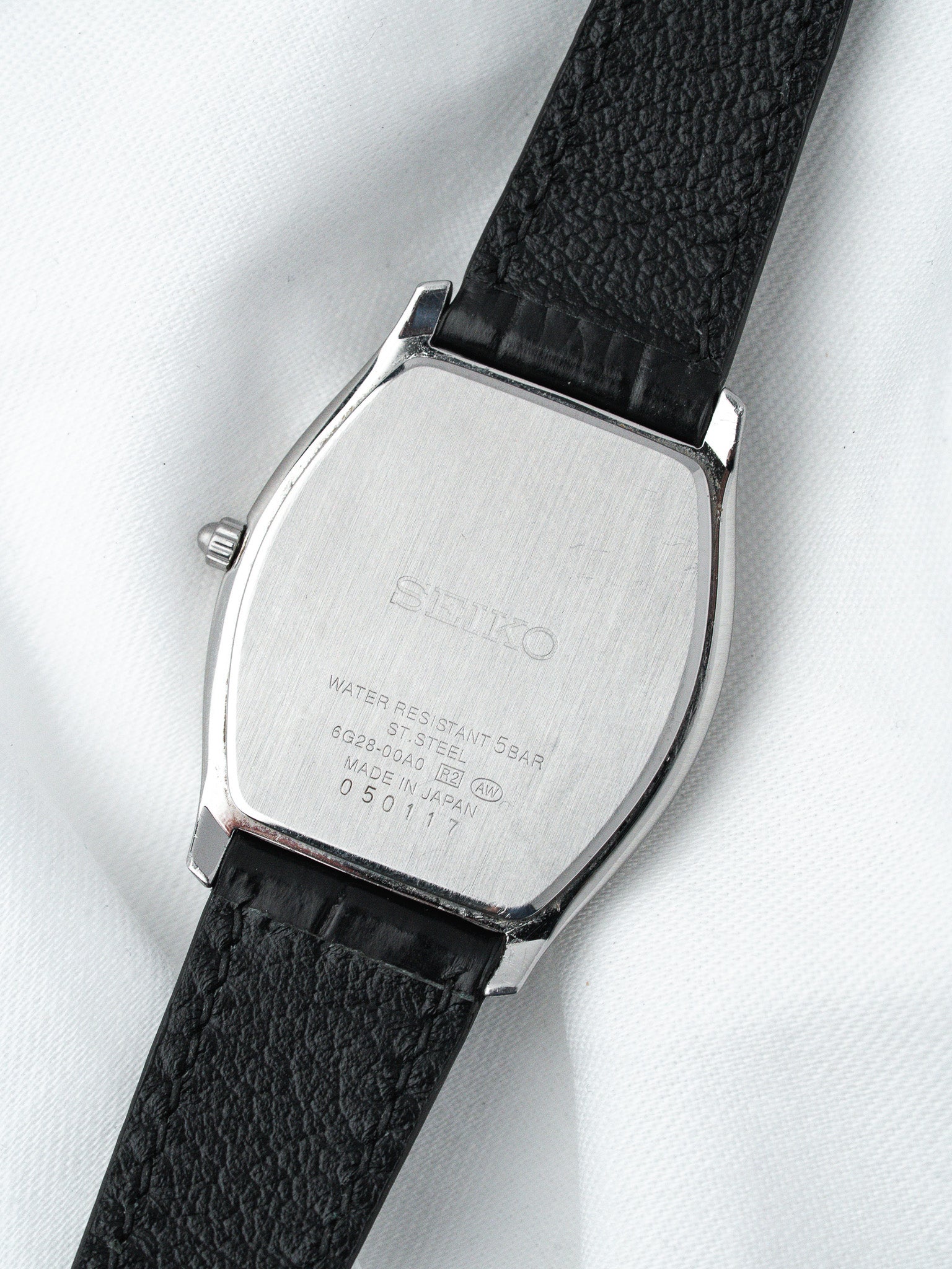 Vintage Seiko Tonneau Stainless Steel — Cream Roman Dial (2000s) 