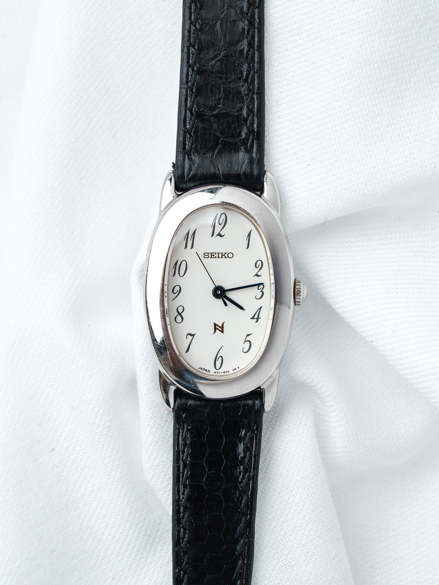 Orologio Seiko Baignoire Acciaio — Quadrante Bianco (1999) 
