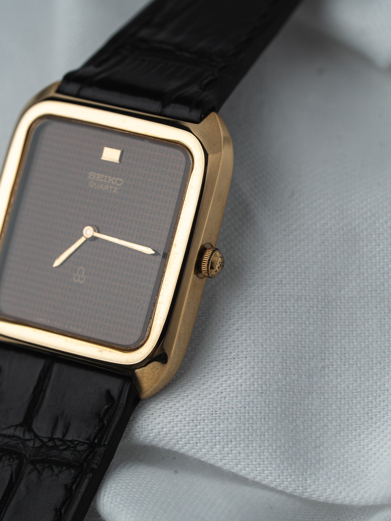 Orologio Seiko Tank Placcato Oro 7820 — Cioccolato a quadretti (1985) 