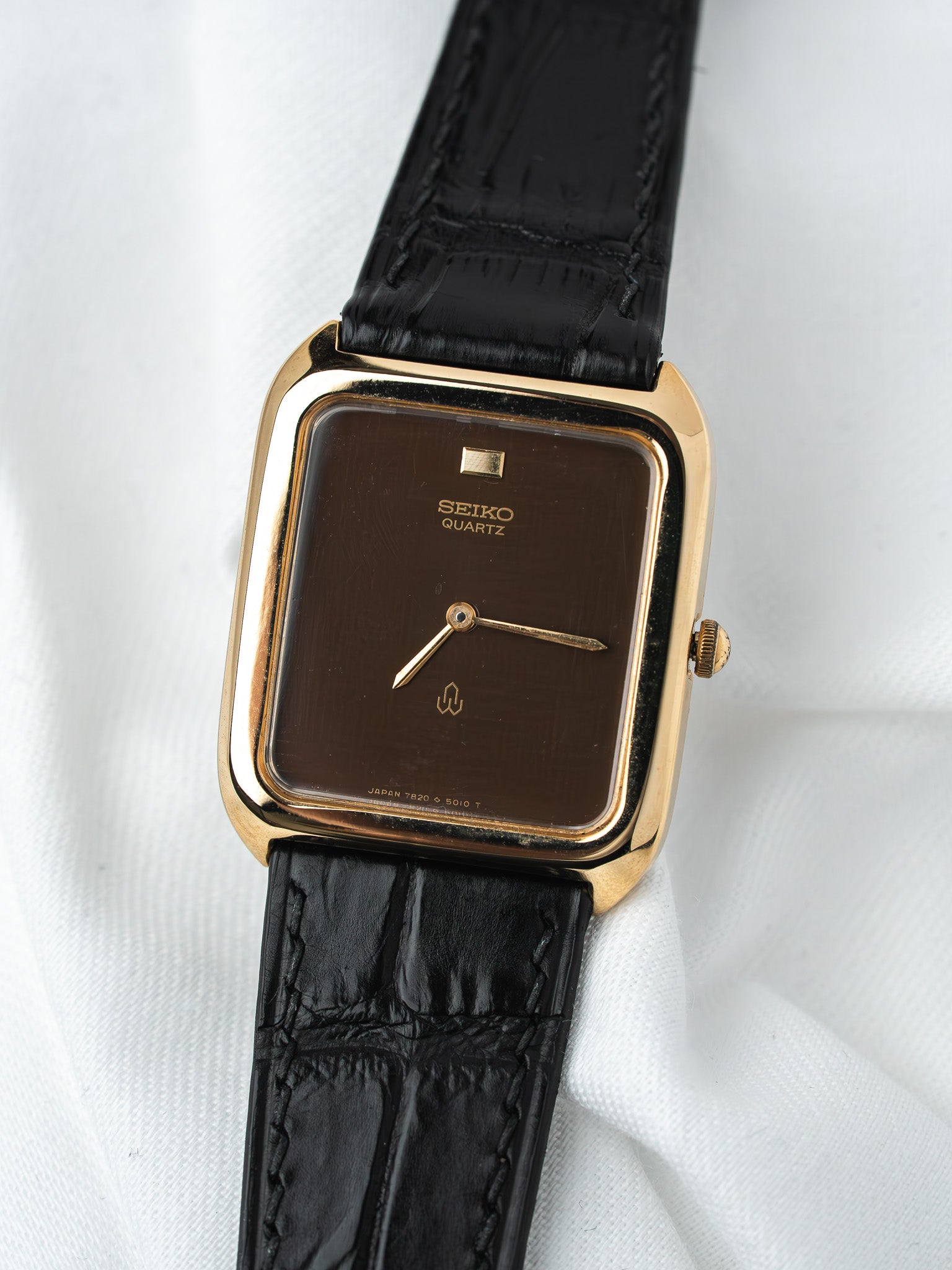 Orologio Seiko Tank Placcato Oro 7820 — Cioccolato a quadretti (1985) 
