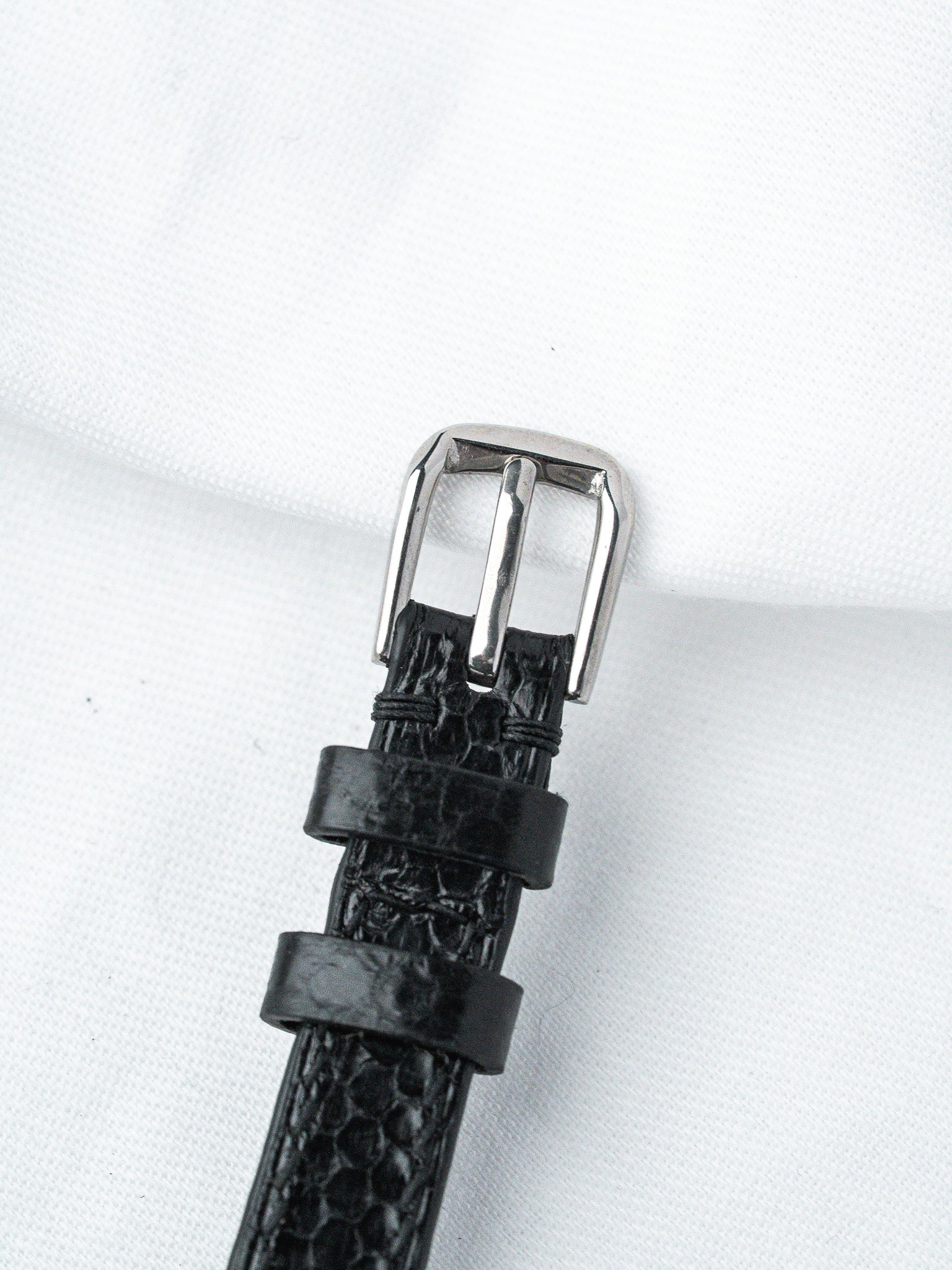 Montre Seiko Noie 1F21-5B70 Acier — Baignoire Ovale (1990s)