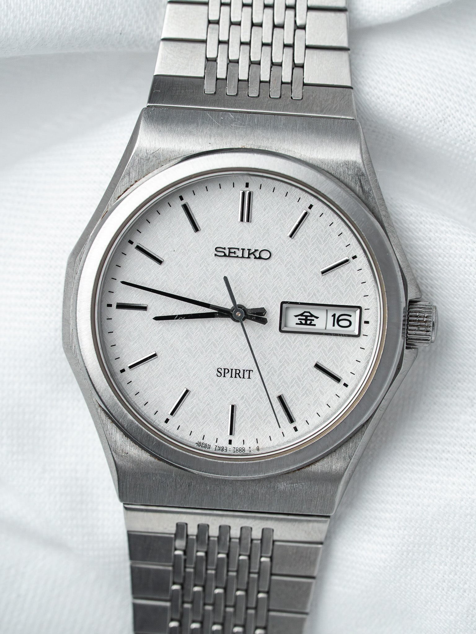 Montre Seiko Spirit 7N93-7000 Acier — Cadran Tissé (1997)