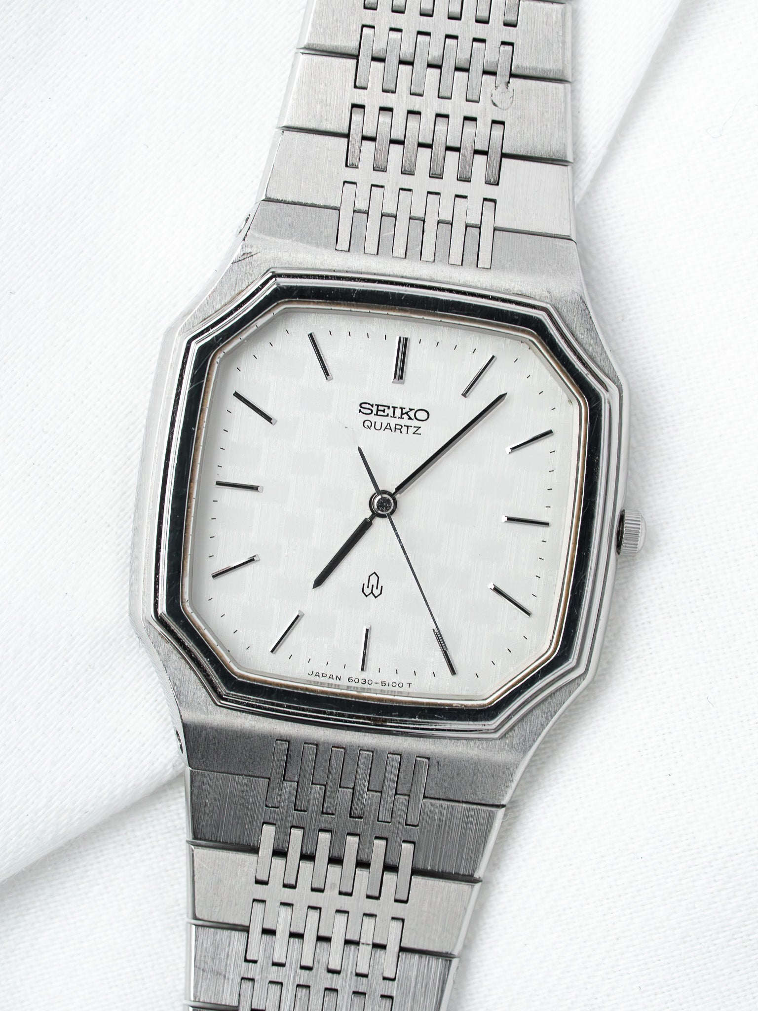 Montre Seiko 6030-5080 Acier — Coussin Cadran Damier Tissé (1980)
