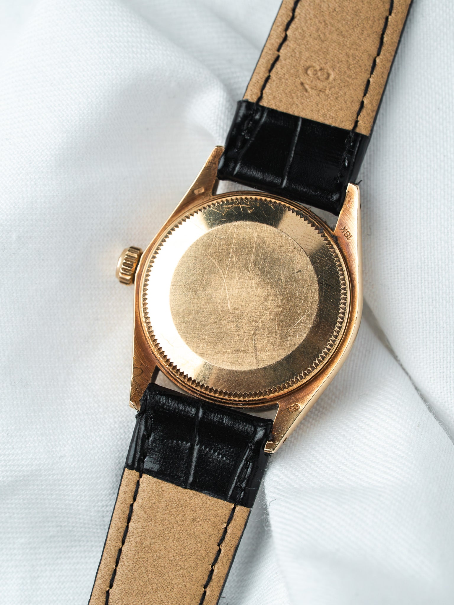 Rolex Datejust 6827 Or 18k — Cadran Noir Lunette Cannelée (1979)