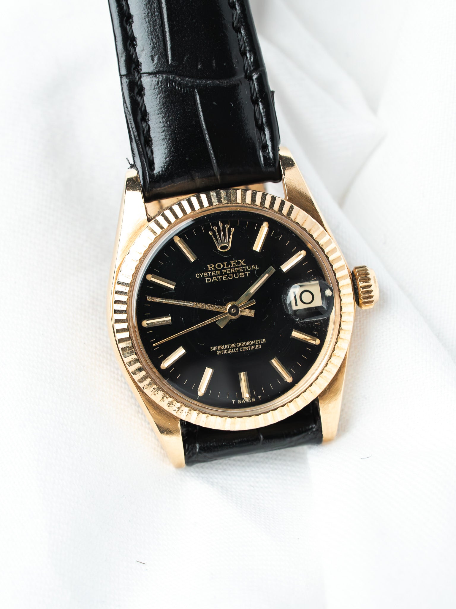 Rolex Datejust 6827 Or 18k — Cadran Noir Lunette Cannelée (1979)