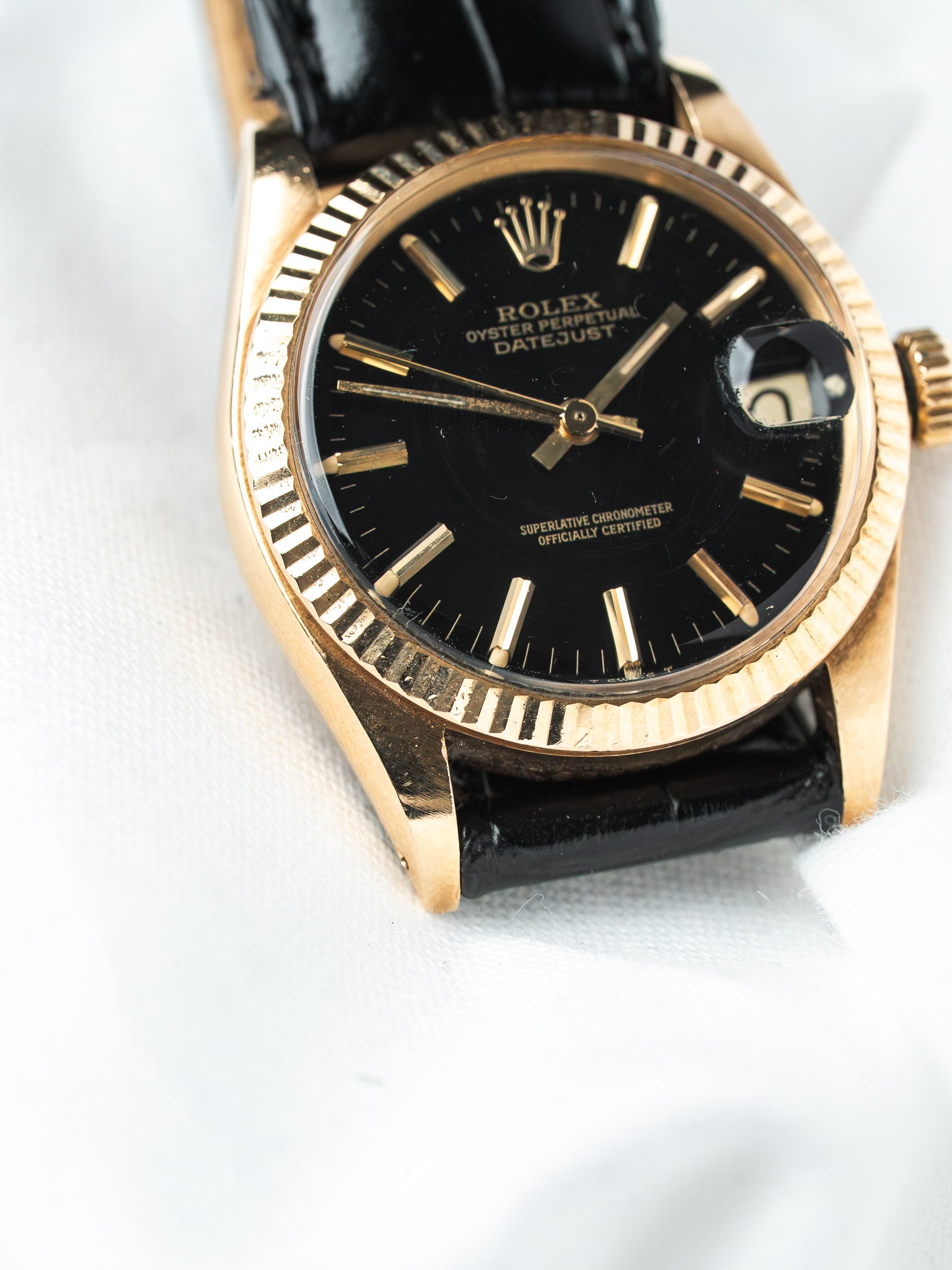 Rolex Datejust 6827 Or 18k — Cadran Noir Lunette Cannelée (1979)