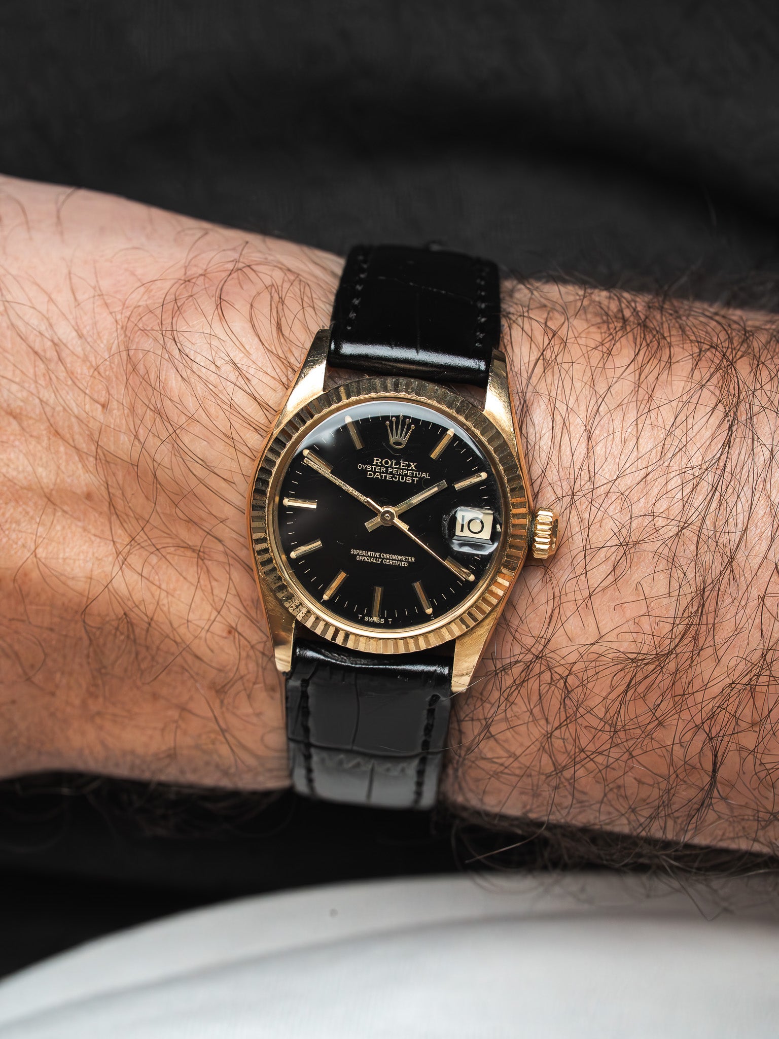 Rolex Datejust 6827 Or 18k — Cadran Noir Lunette Cannelée (1979)