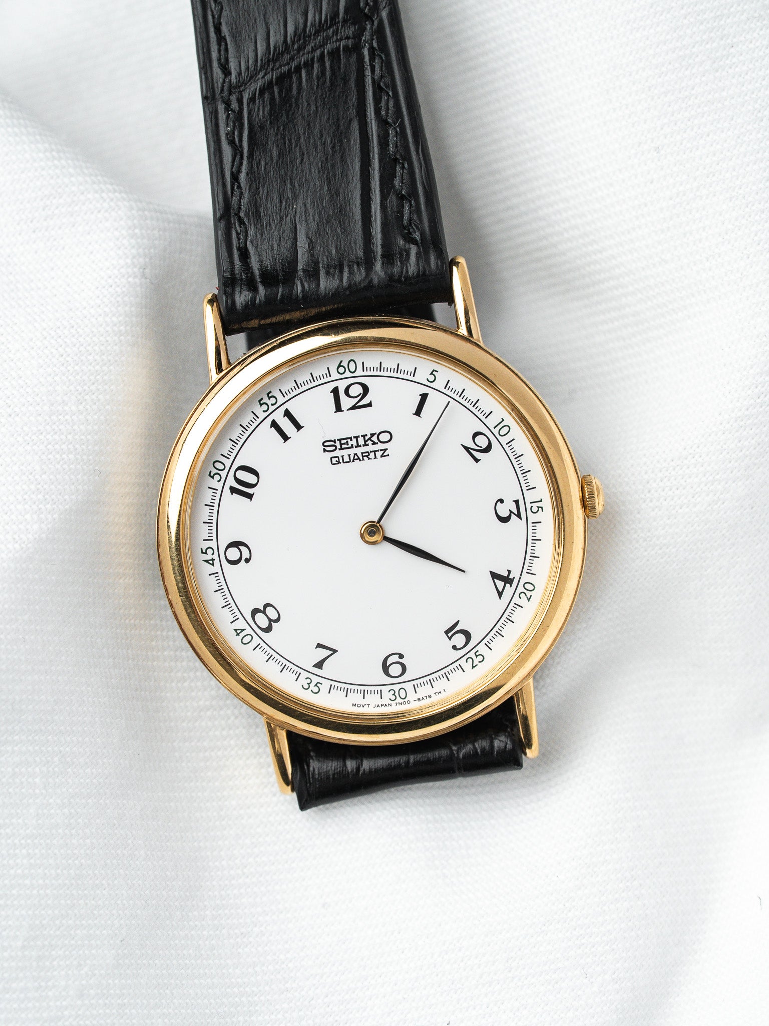 Montre Seiko 7N00-8A00 Plaqué Or — Cadran Blanc Arabe (2001)