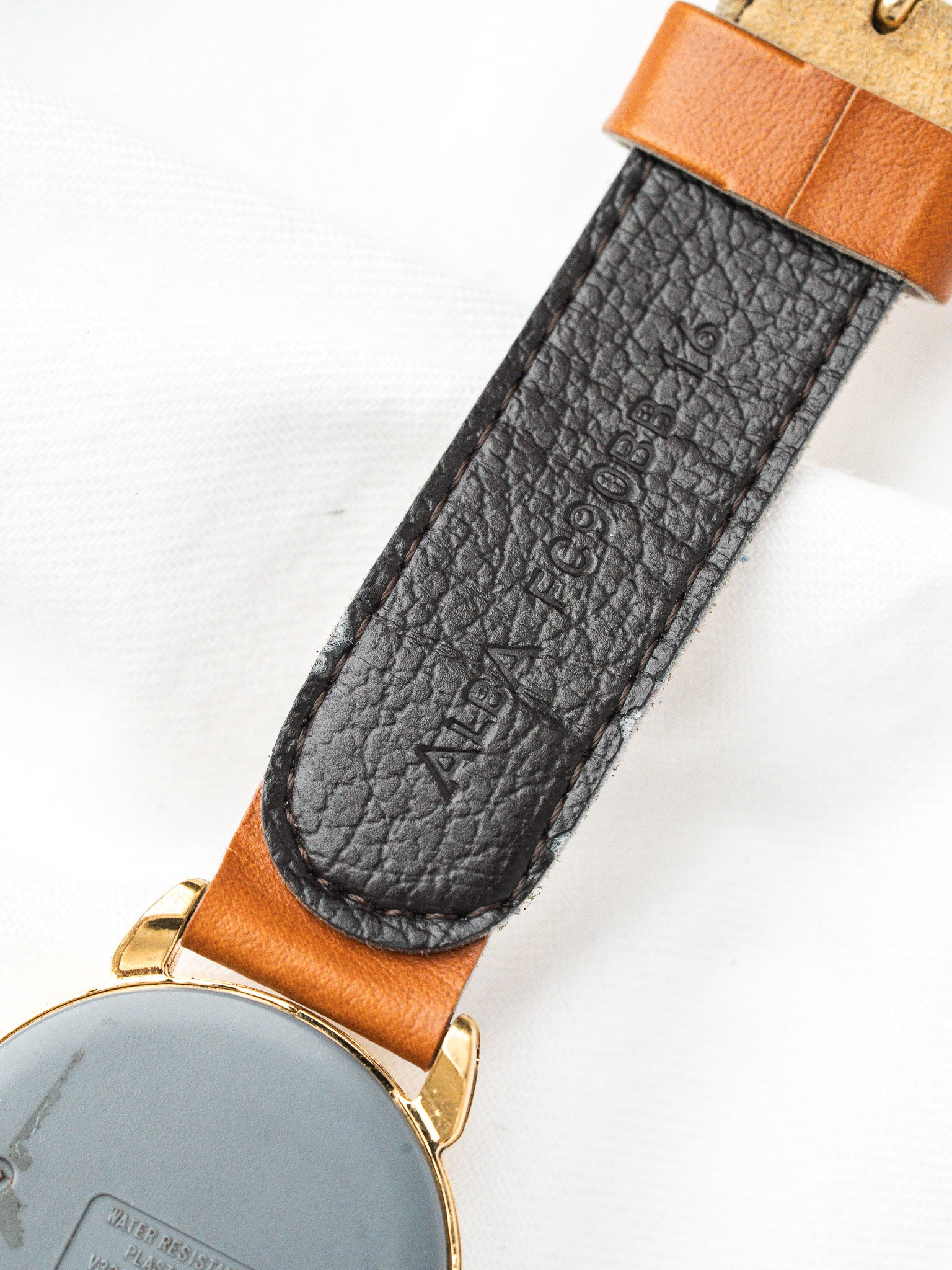 Montre Alba Lagoon V338-6B80 Plaqué Or — Calendrier Lunaire (1990s)