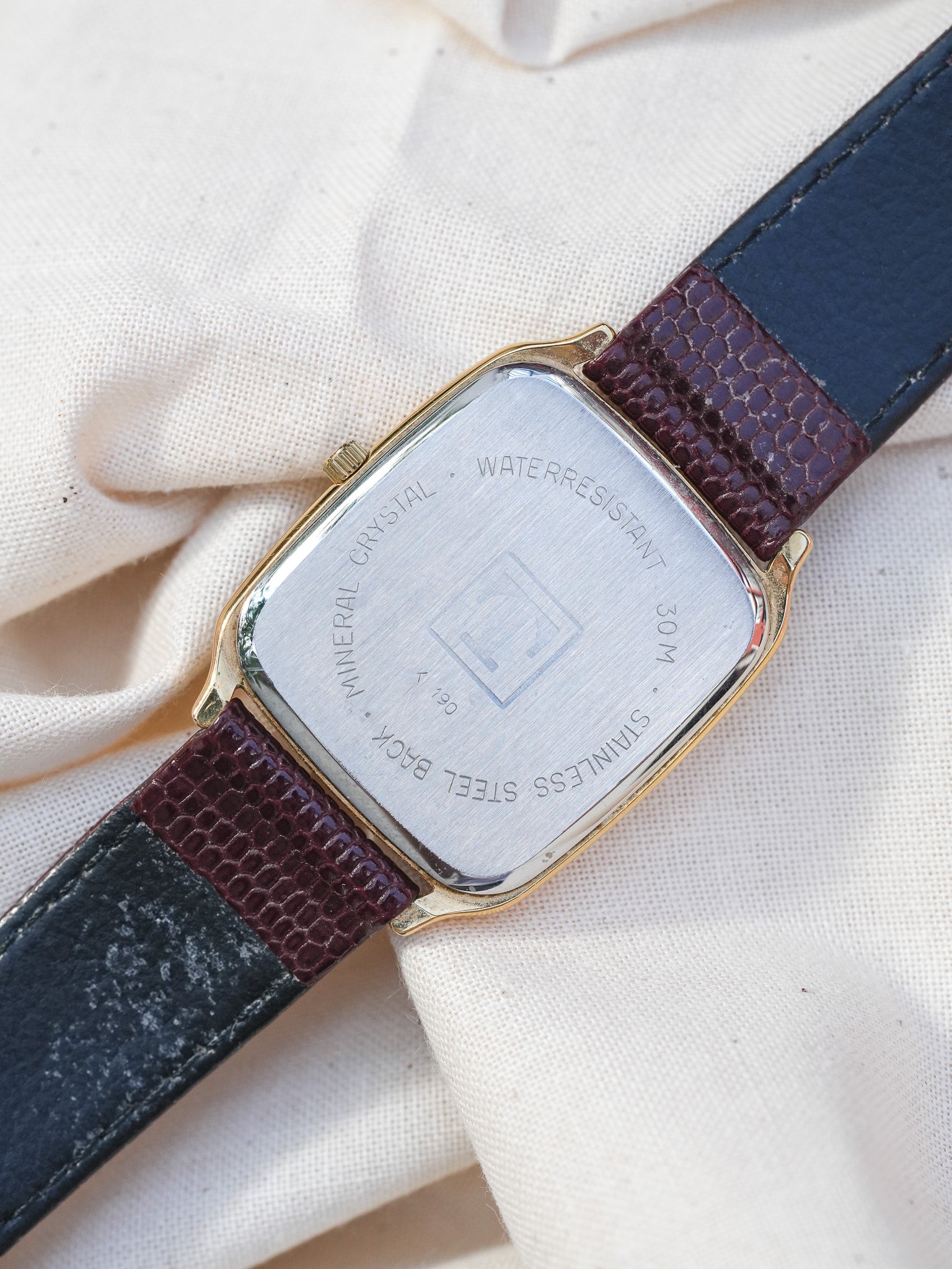 TIssot - Tonneau Stylist plaqué or - 1990s